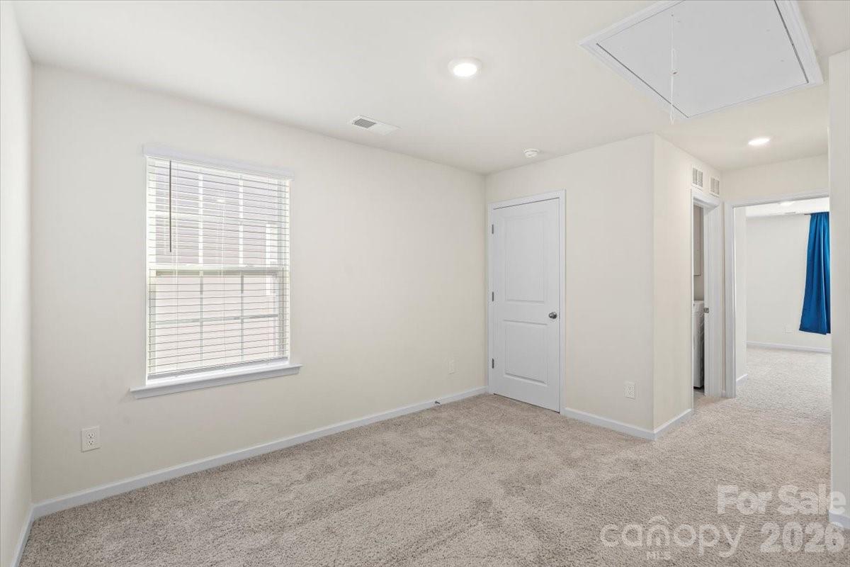 5043 Fandango Road