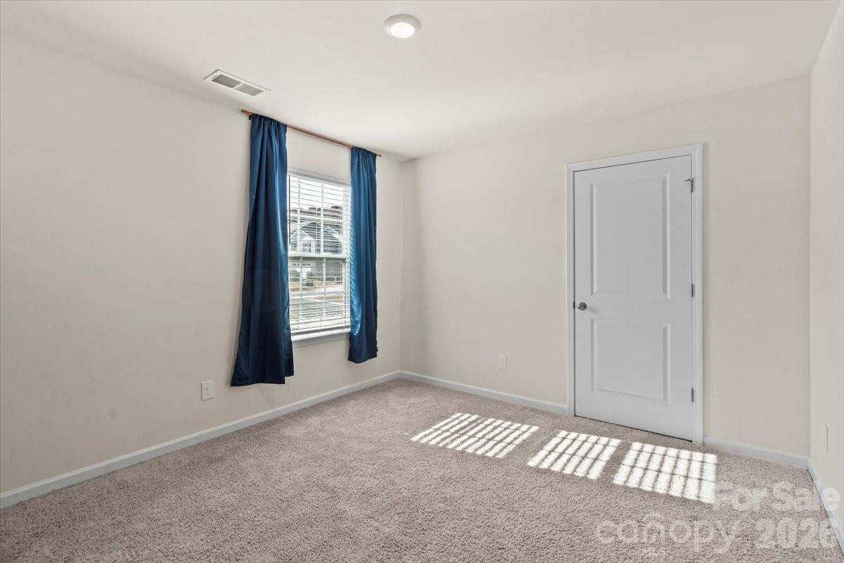 5043 Fandango Road