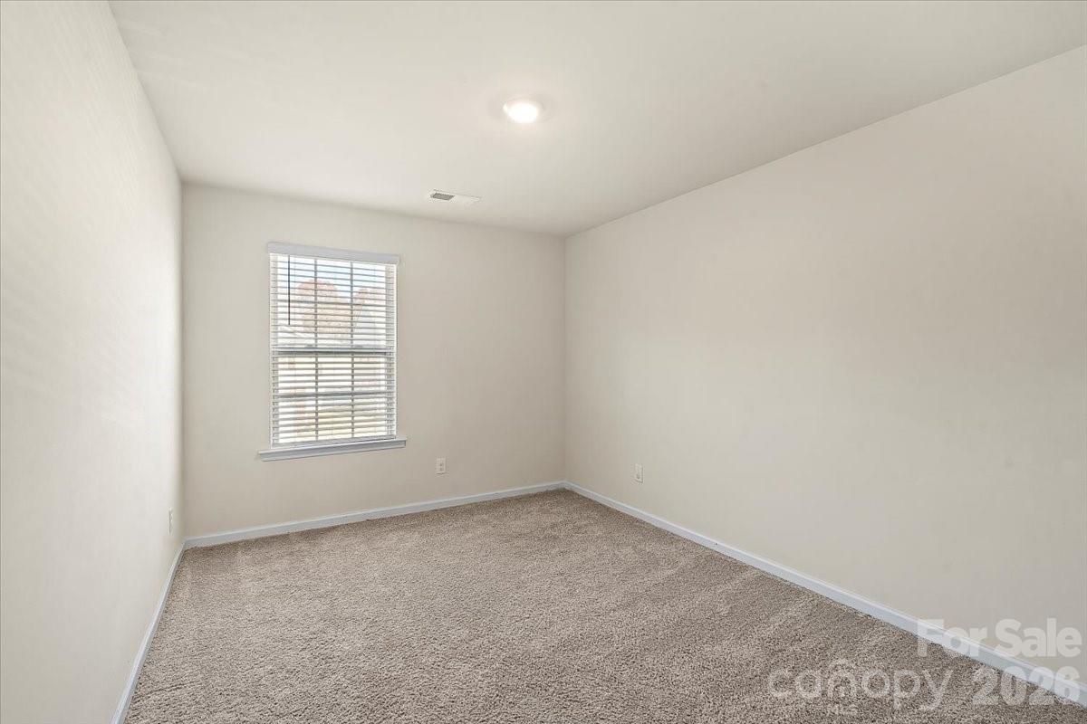 5043 Fandango Road