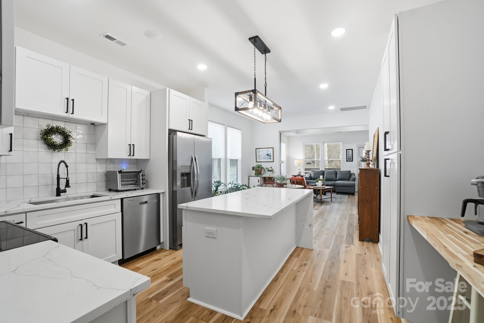 494 E 22nd Street