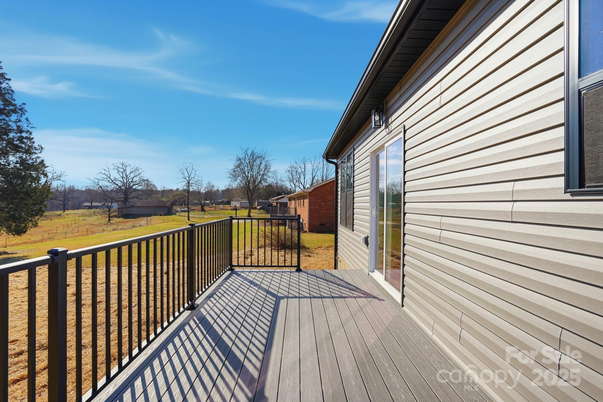 222 River Hill Road