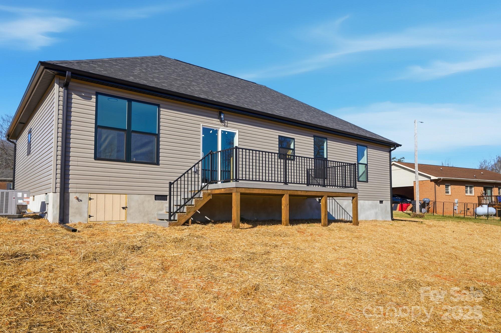 222 River Hill Road