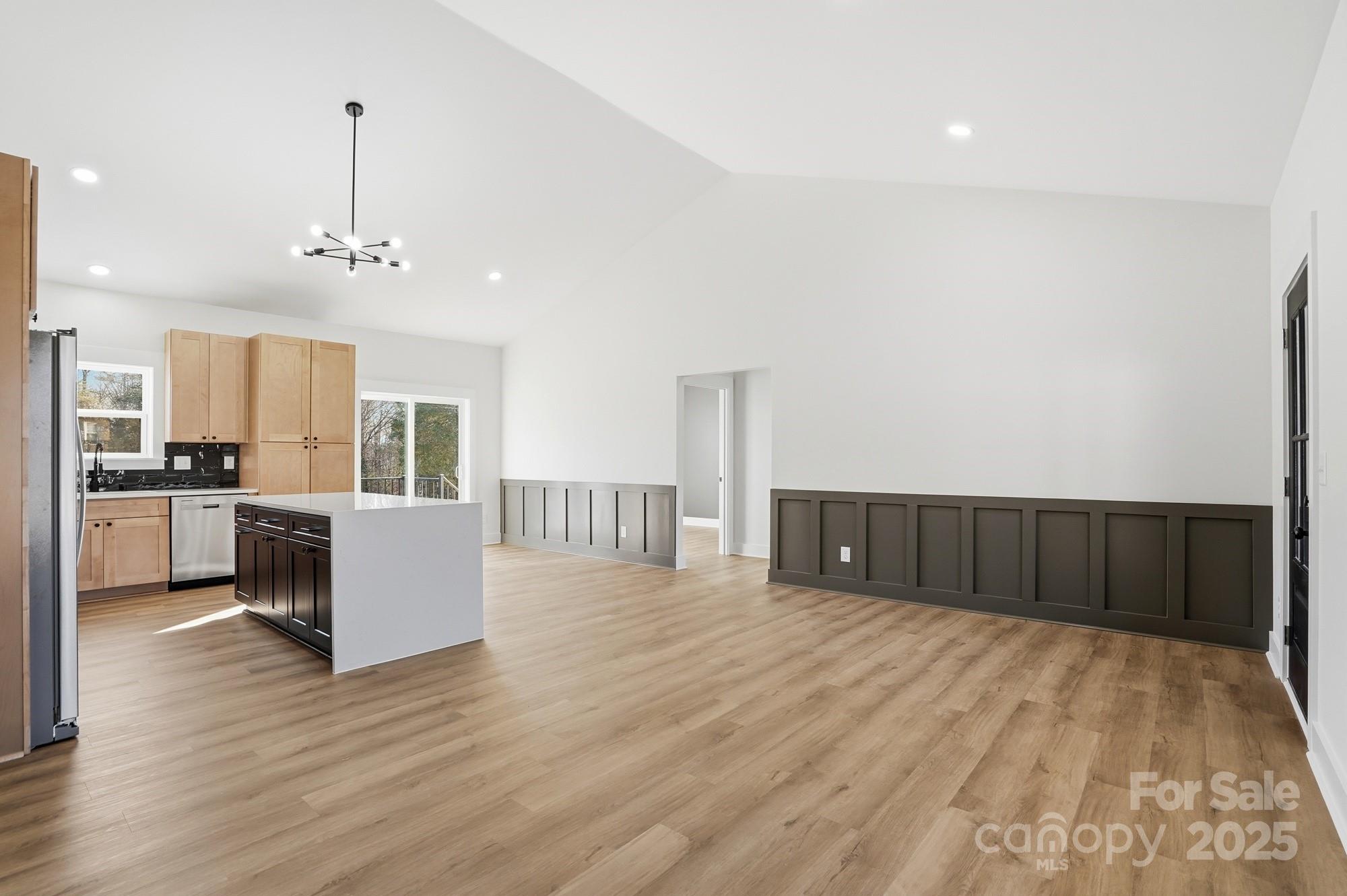222 River Hill Road