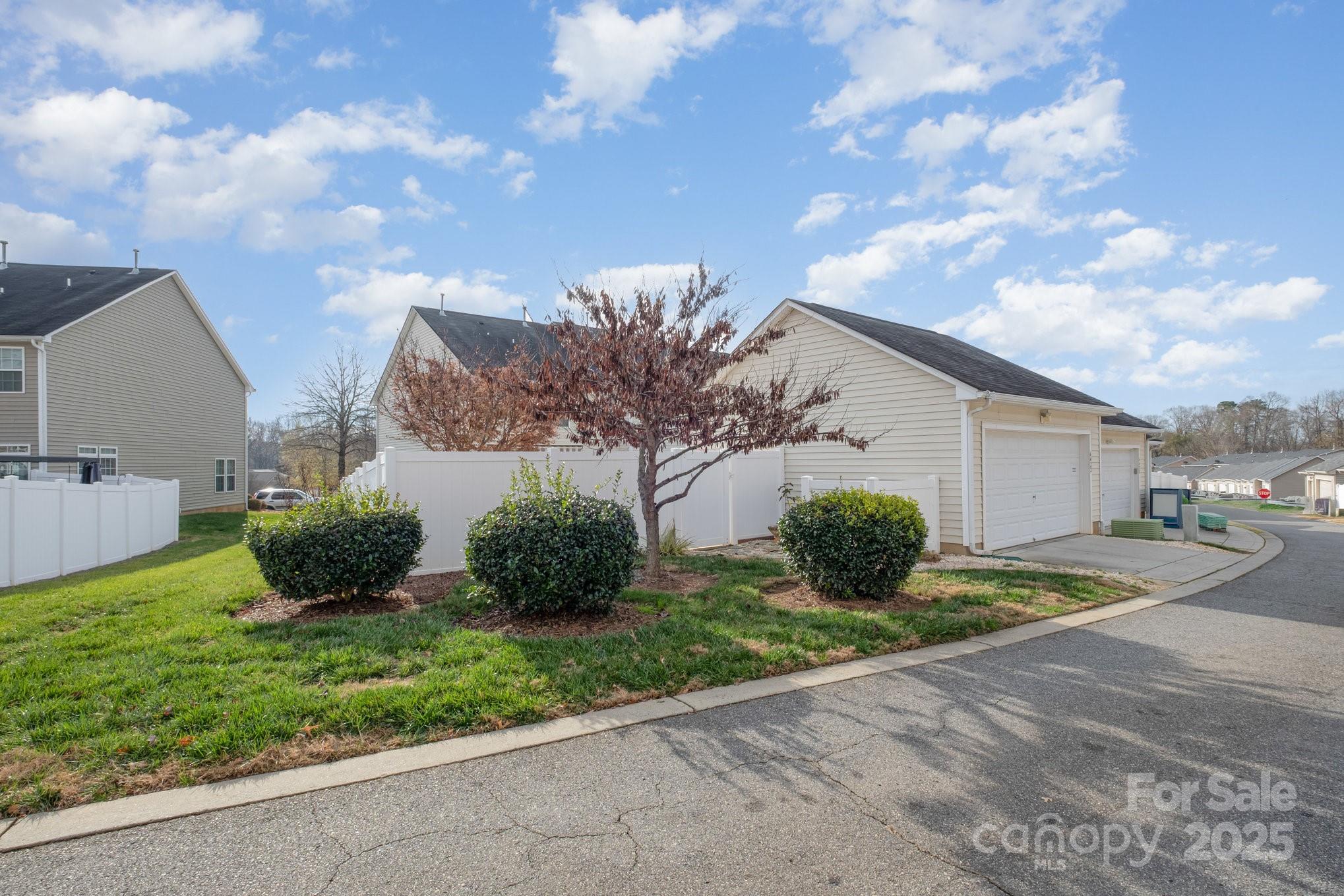 6422 Hasley Woods Drive