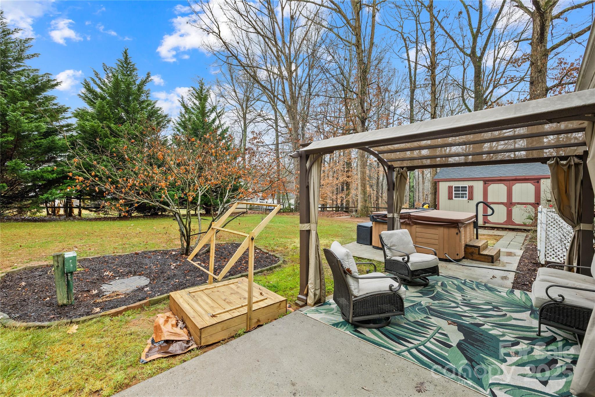 115 Springlake Drive