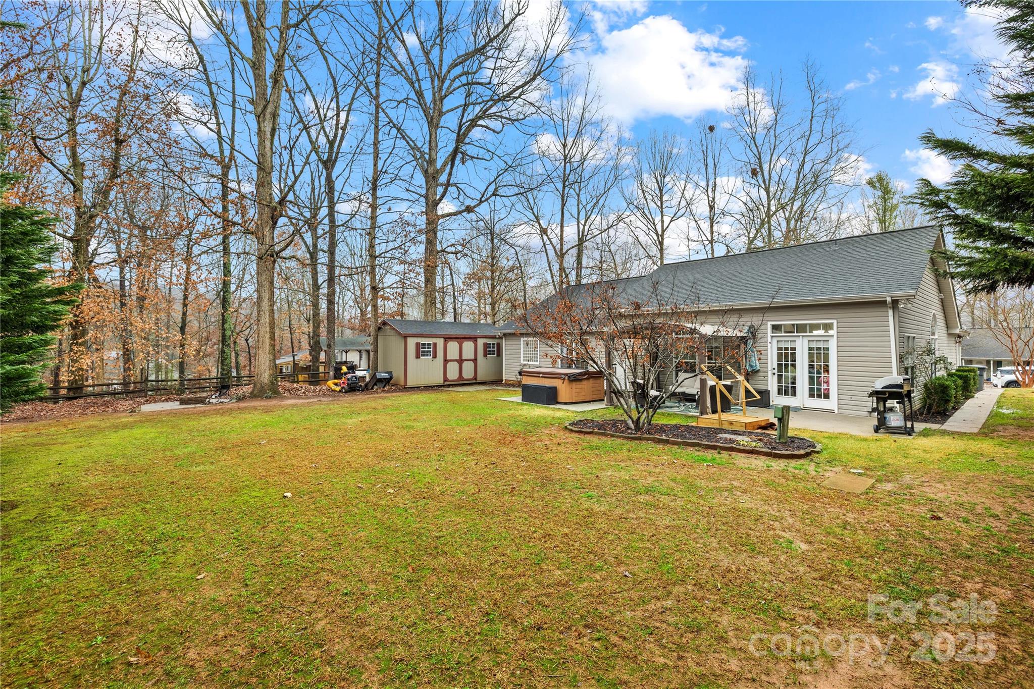 115 Springlake Drive