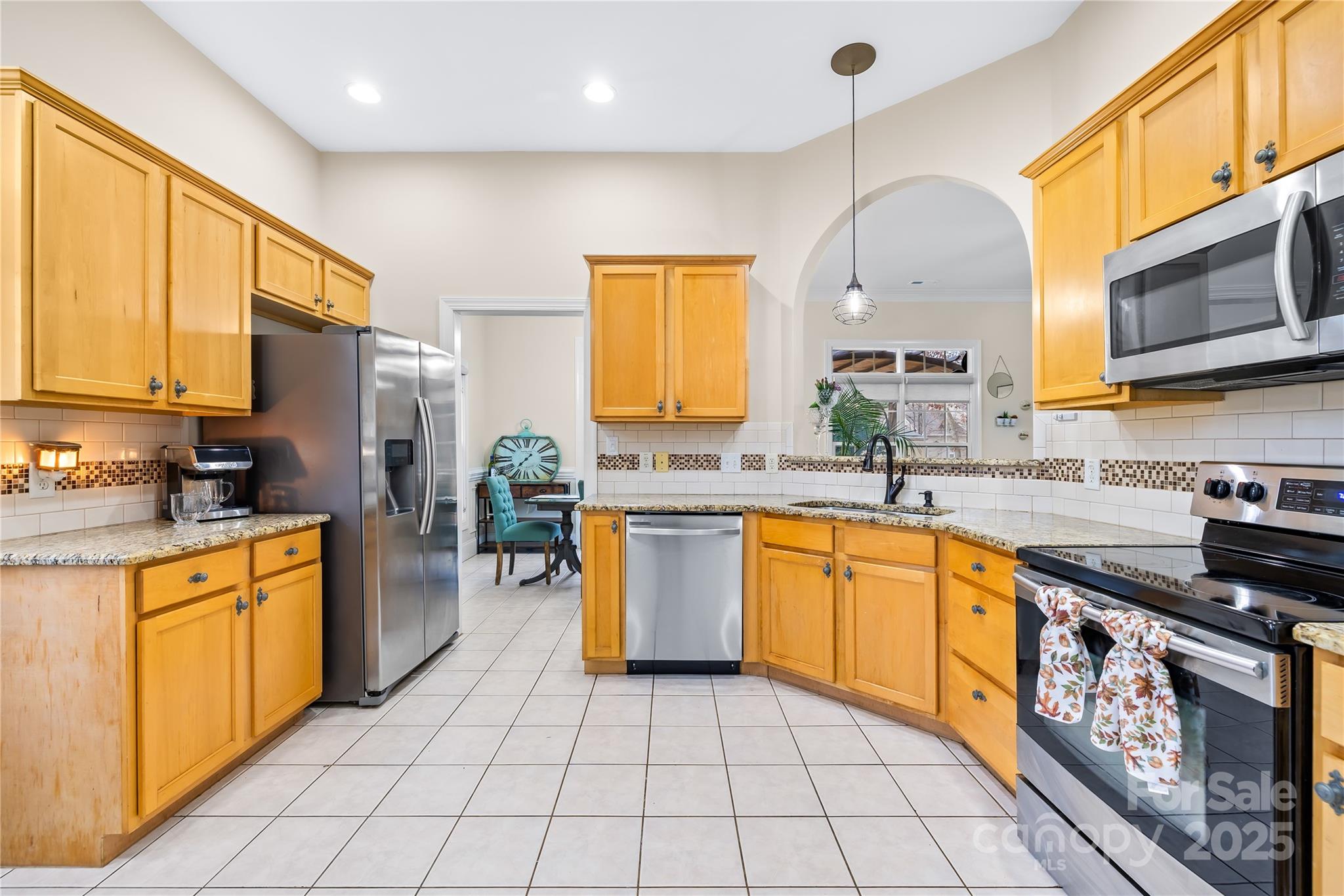 115 Springlake Drive