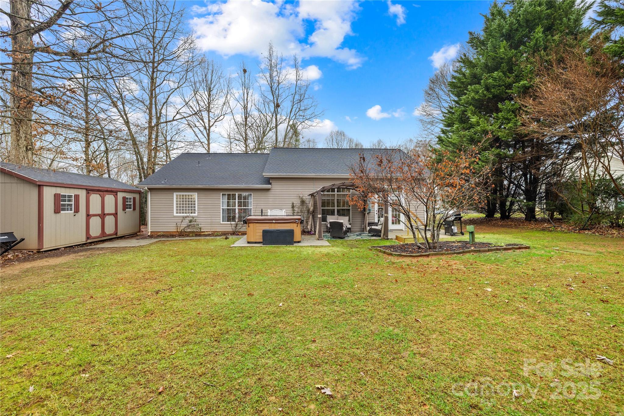 115 Springlake Drive