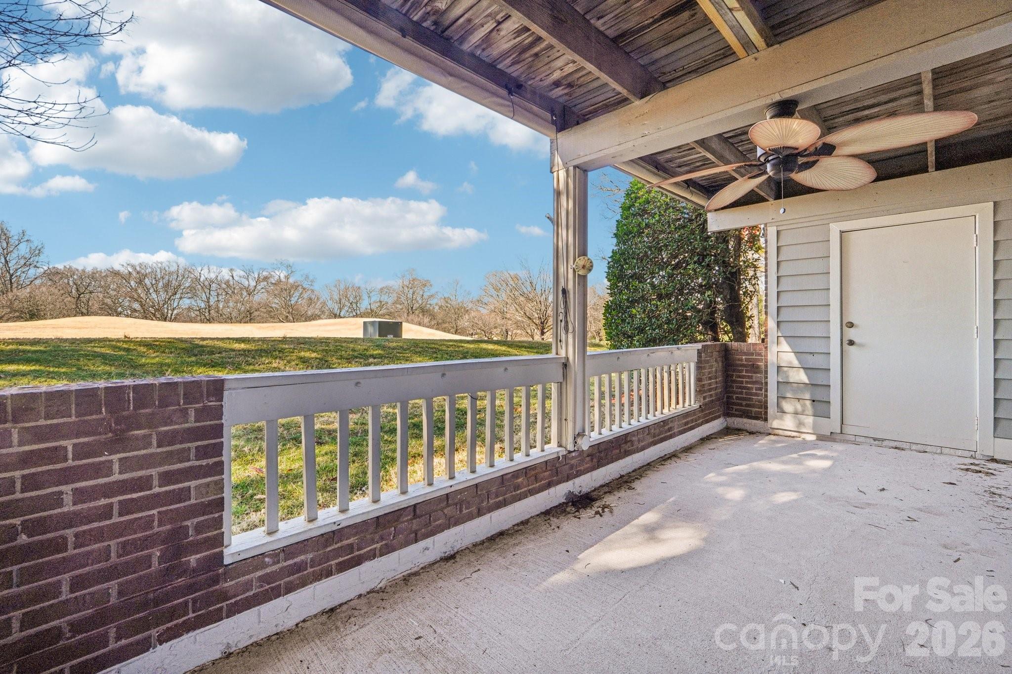 7920 Greenside Court