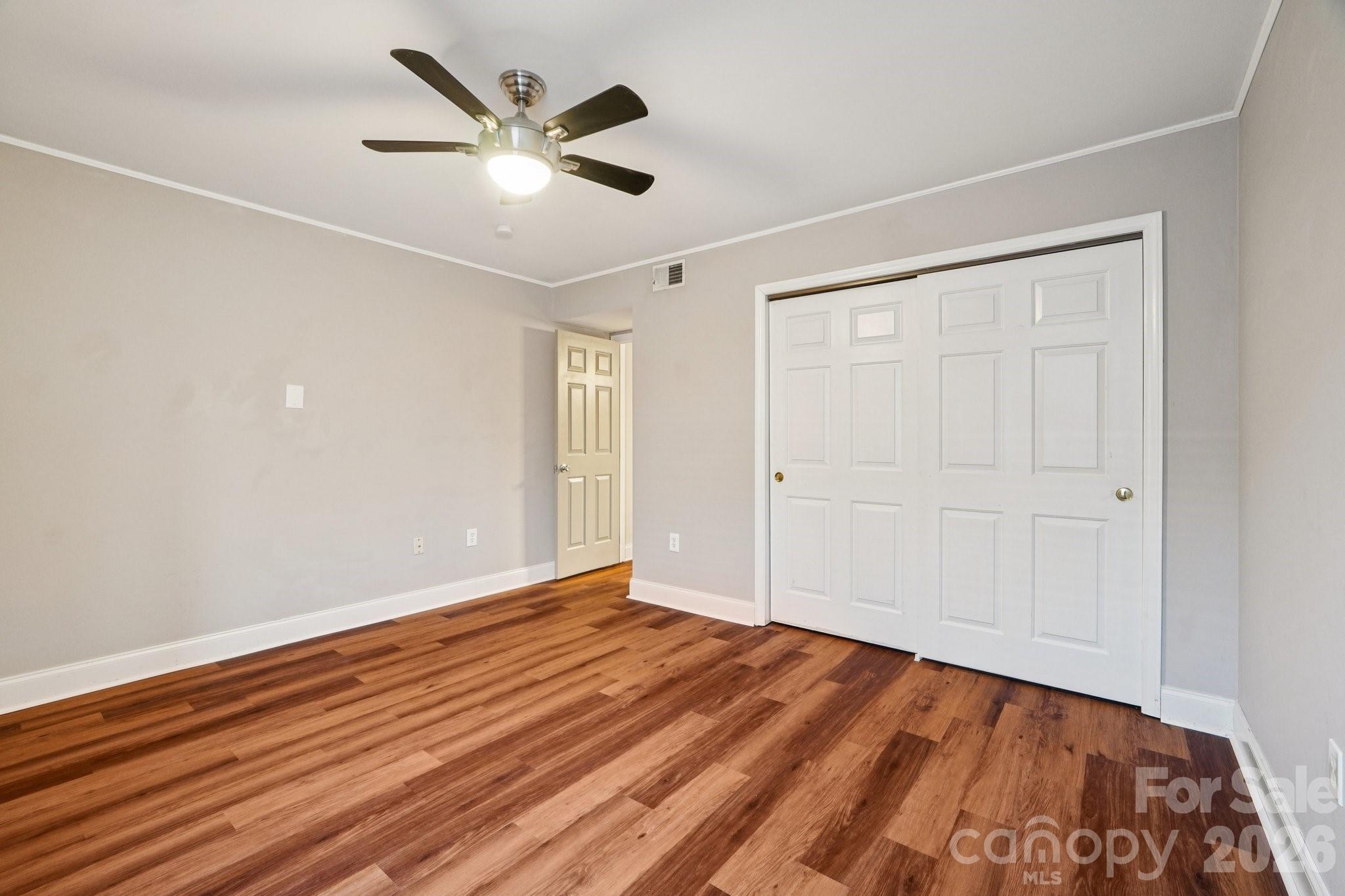 7920 Greenside Court