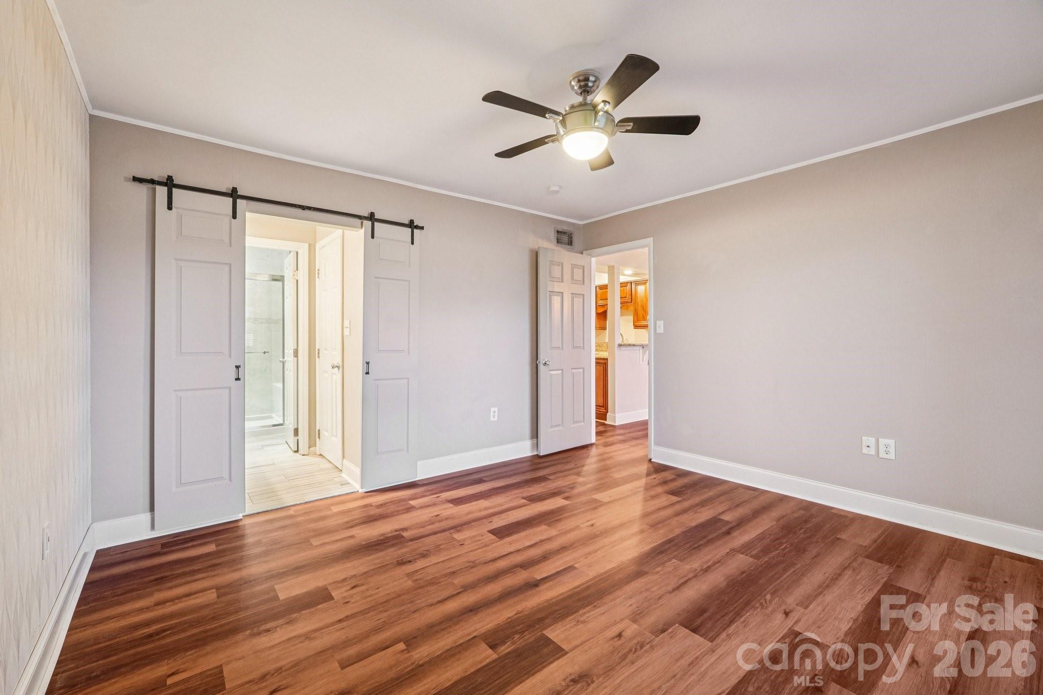 7920 Greenside Court