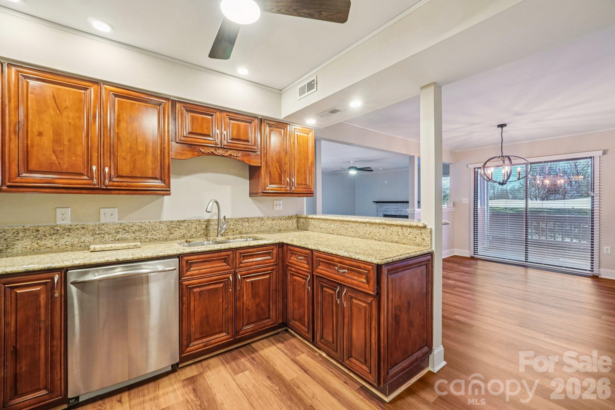 7920 Greenside Court