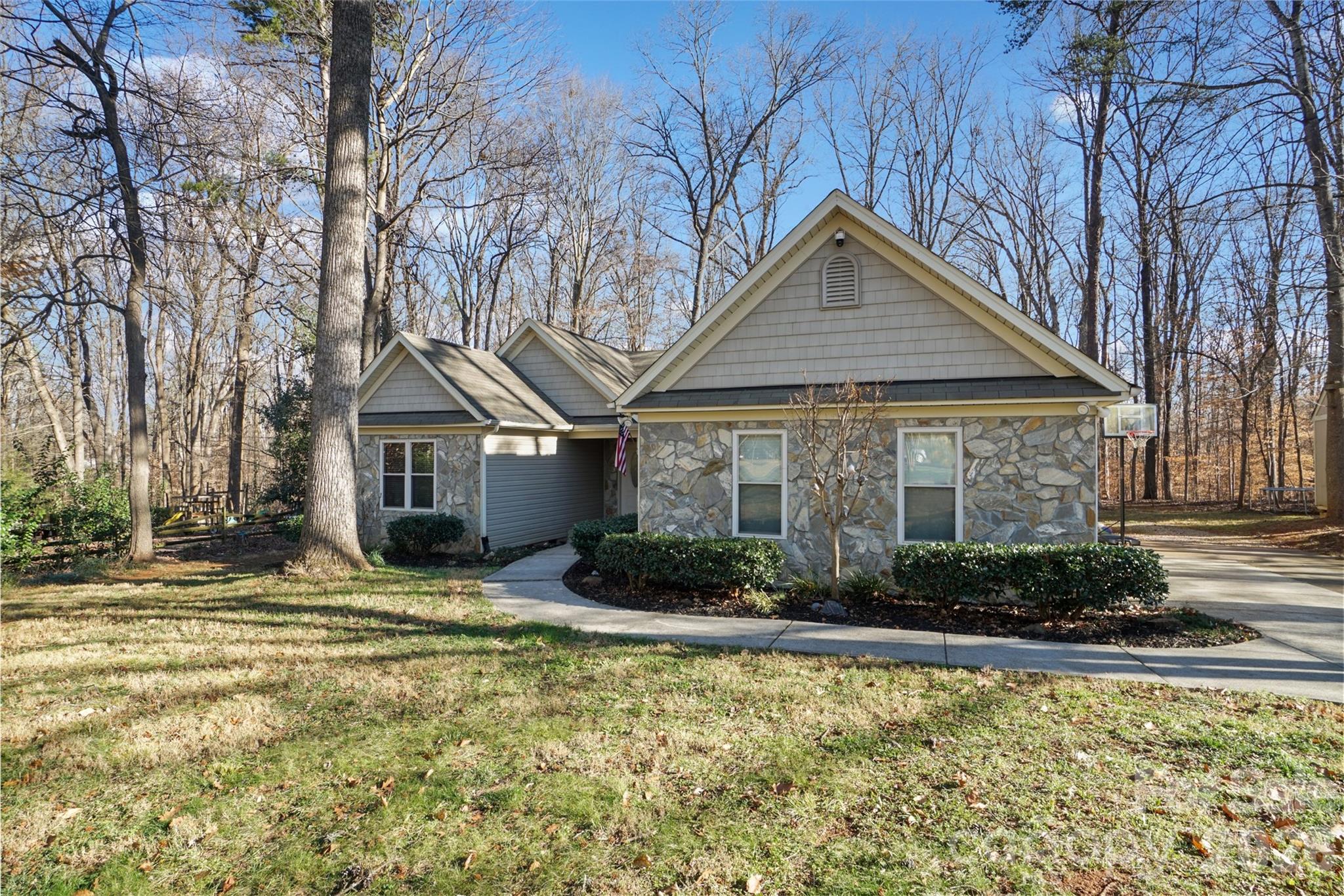 2336 Gemway Drive