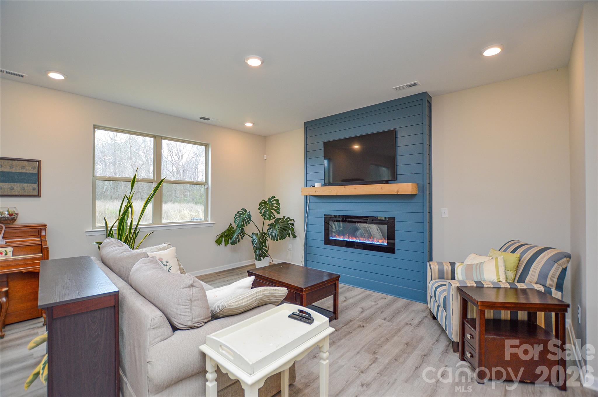3002 Weddington Pointe Drive