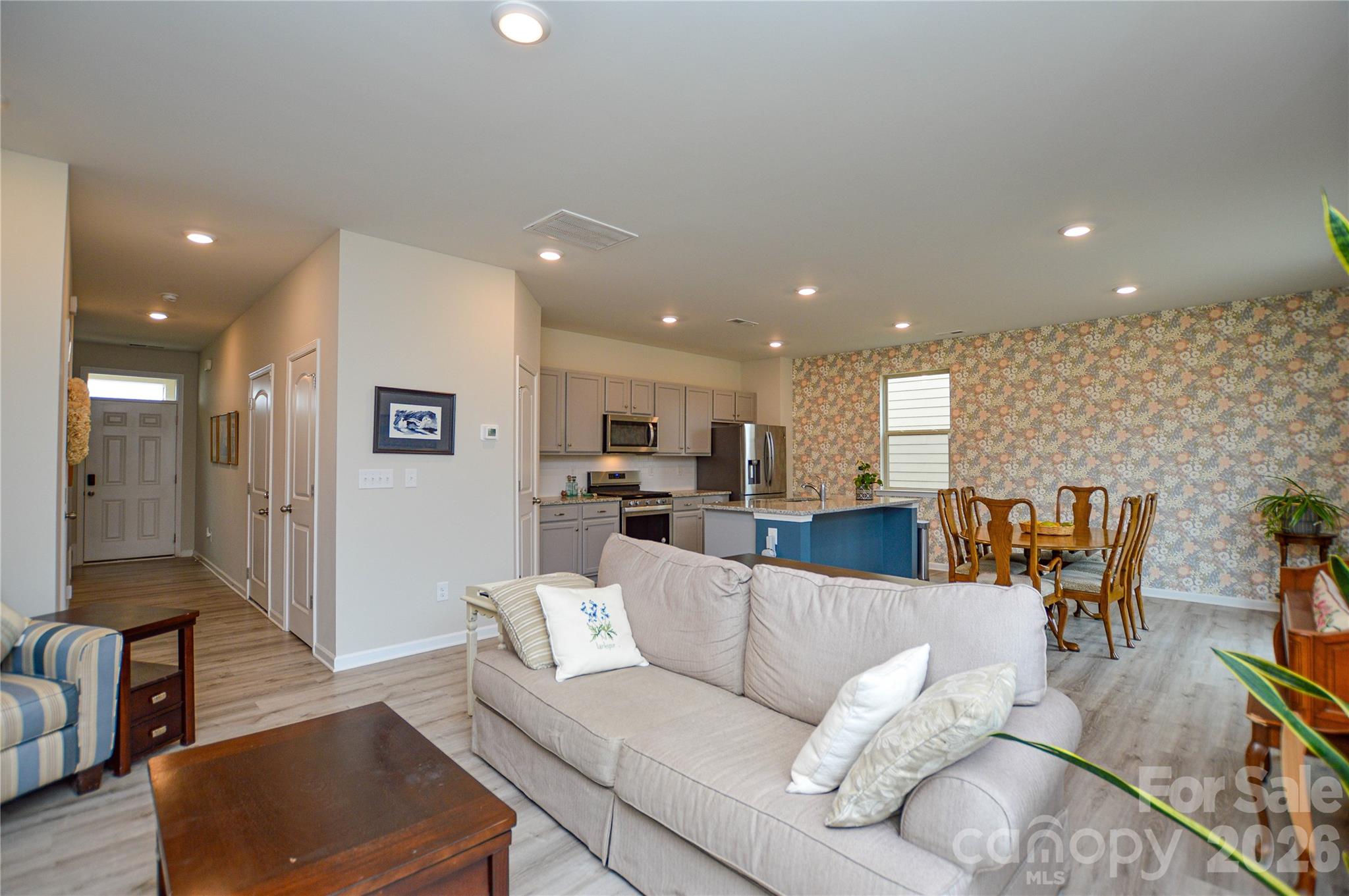 3002 Weddington Pointe Drive