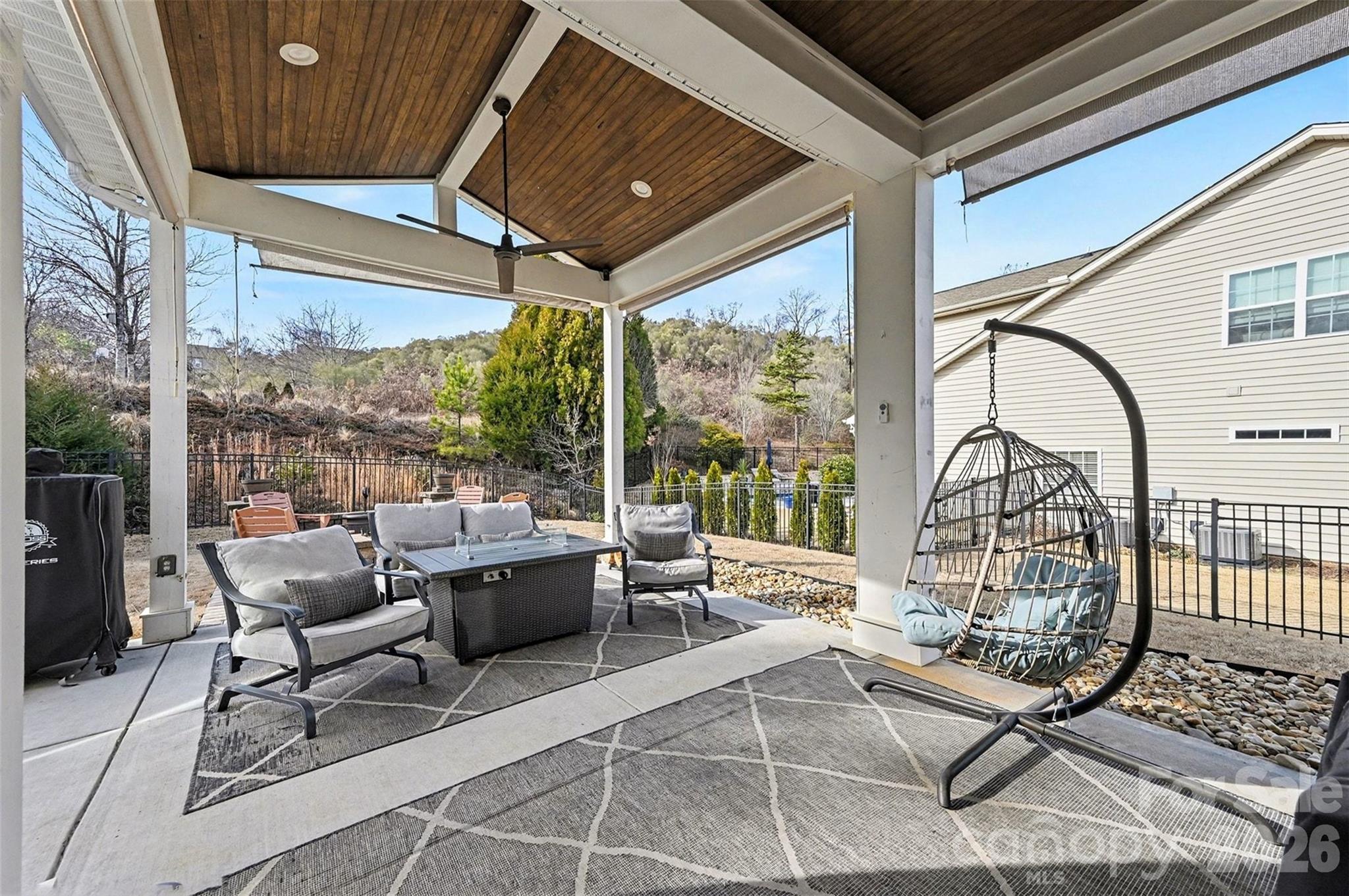 1229 Gold Rush Court
