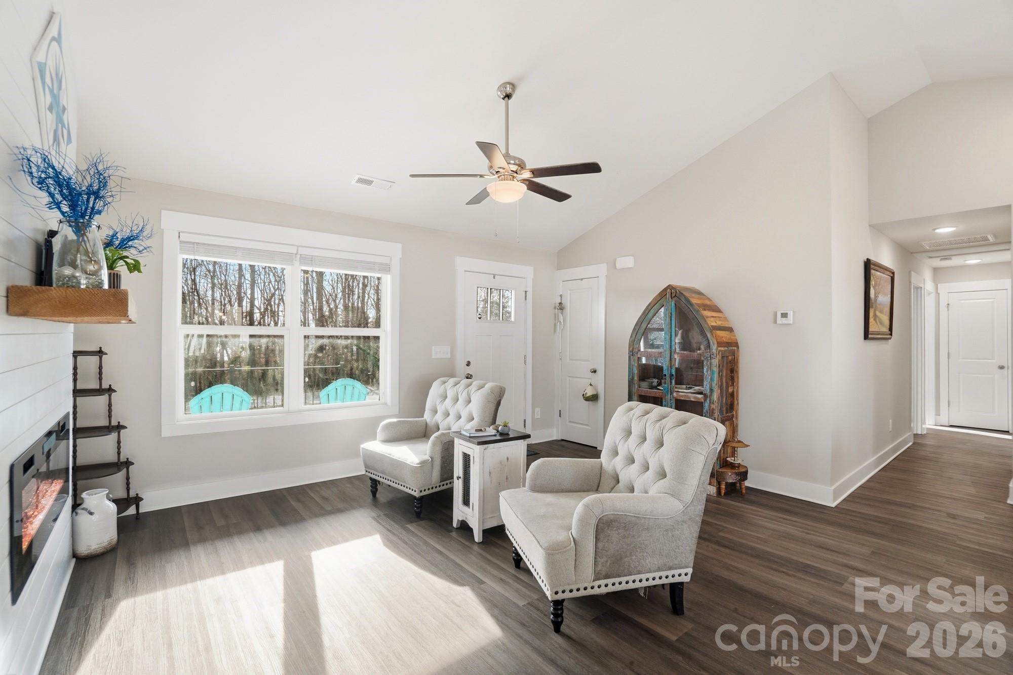 2305 Holly Lane