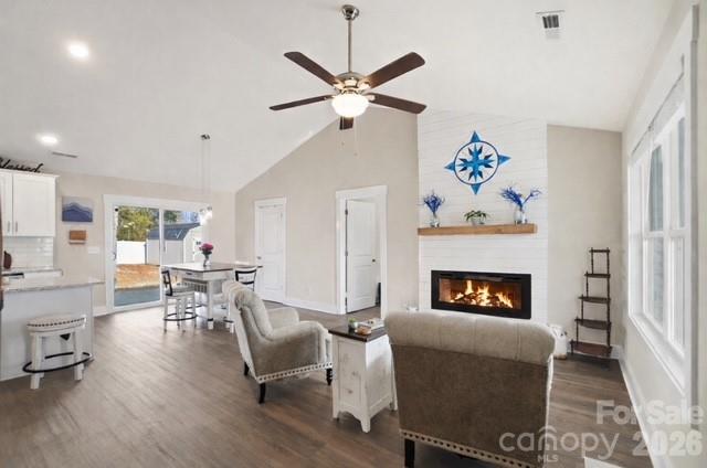 2305 Holly Lane