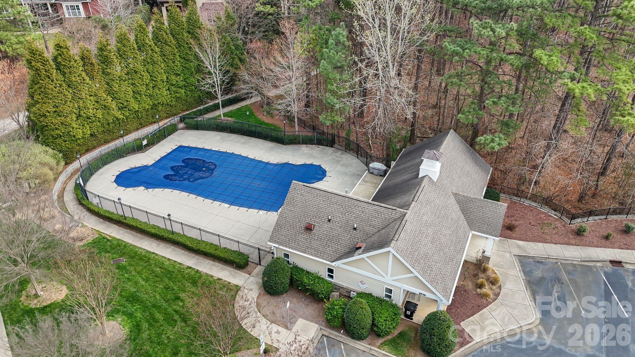2404 Island Lake Drive