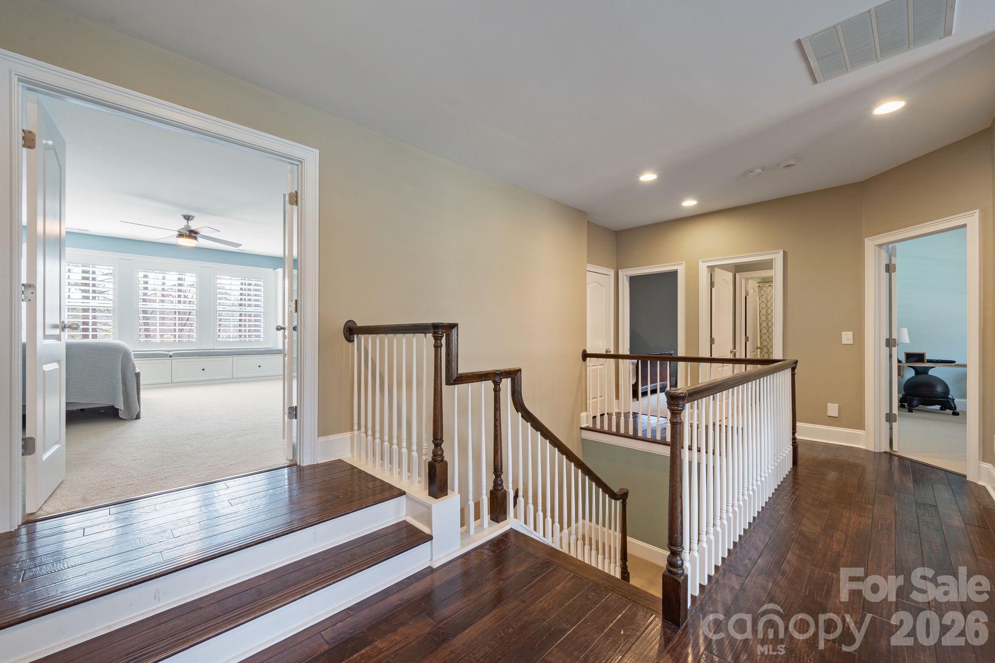 2404 Island Lake Drive