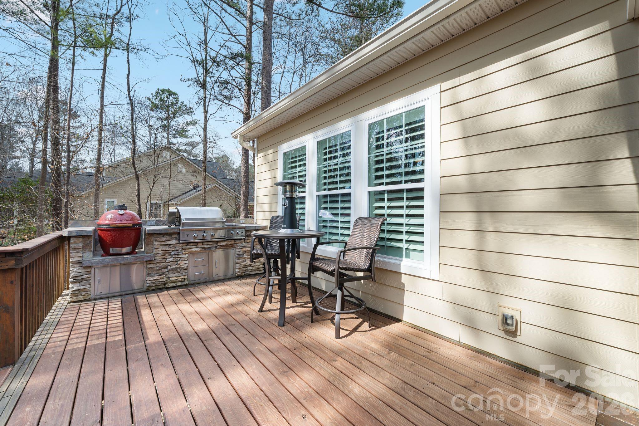 2404 Island Lake Drive