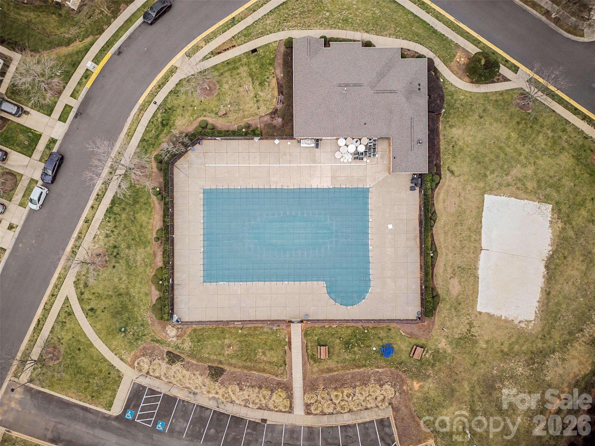 4913 Salera Lane