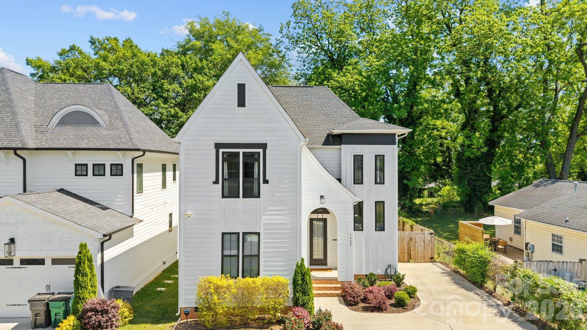 1408 N Caldwell Street
