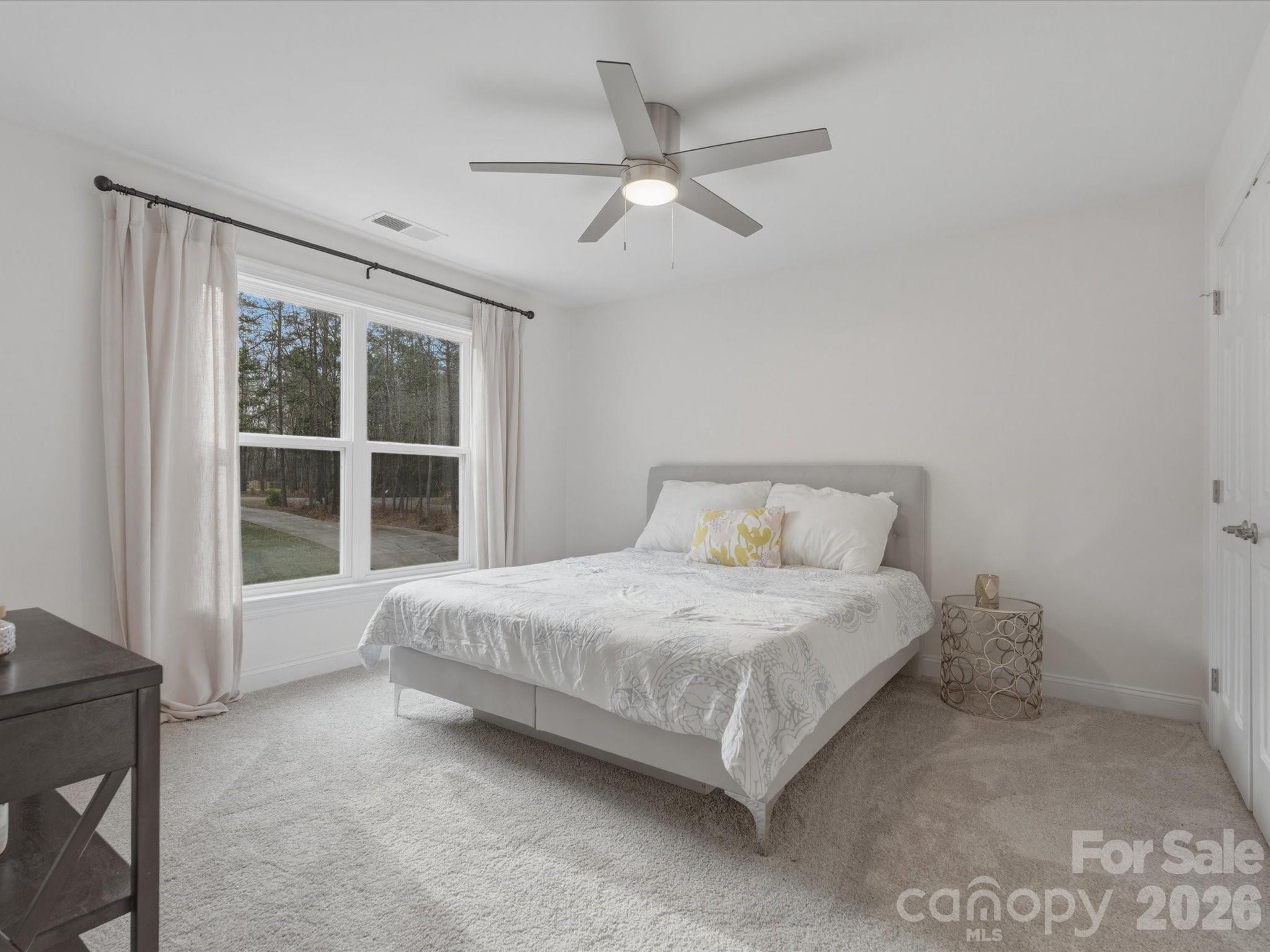 6822 Loblolly Circle