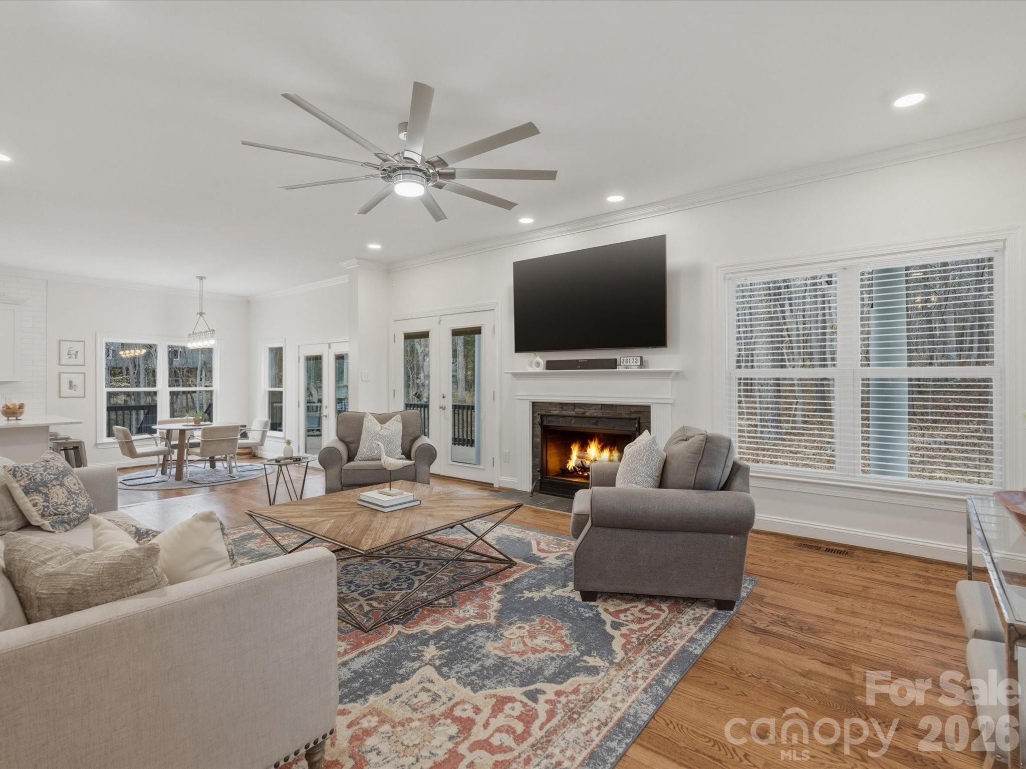 6822 Loblolly Circle