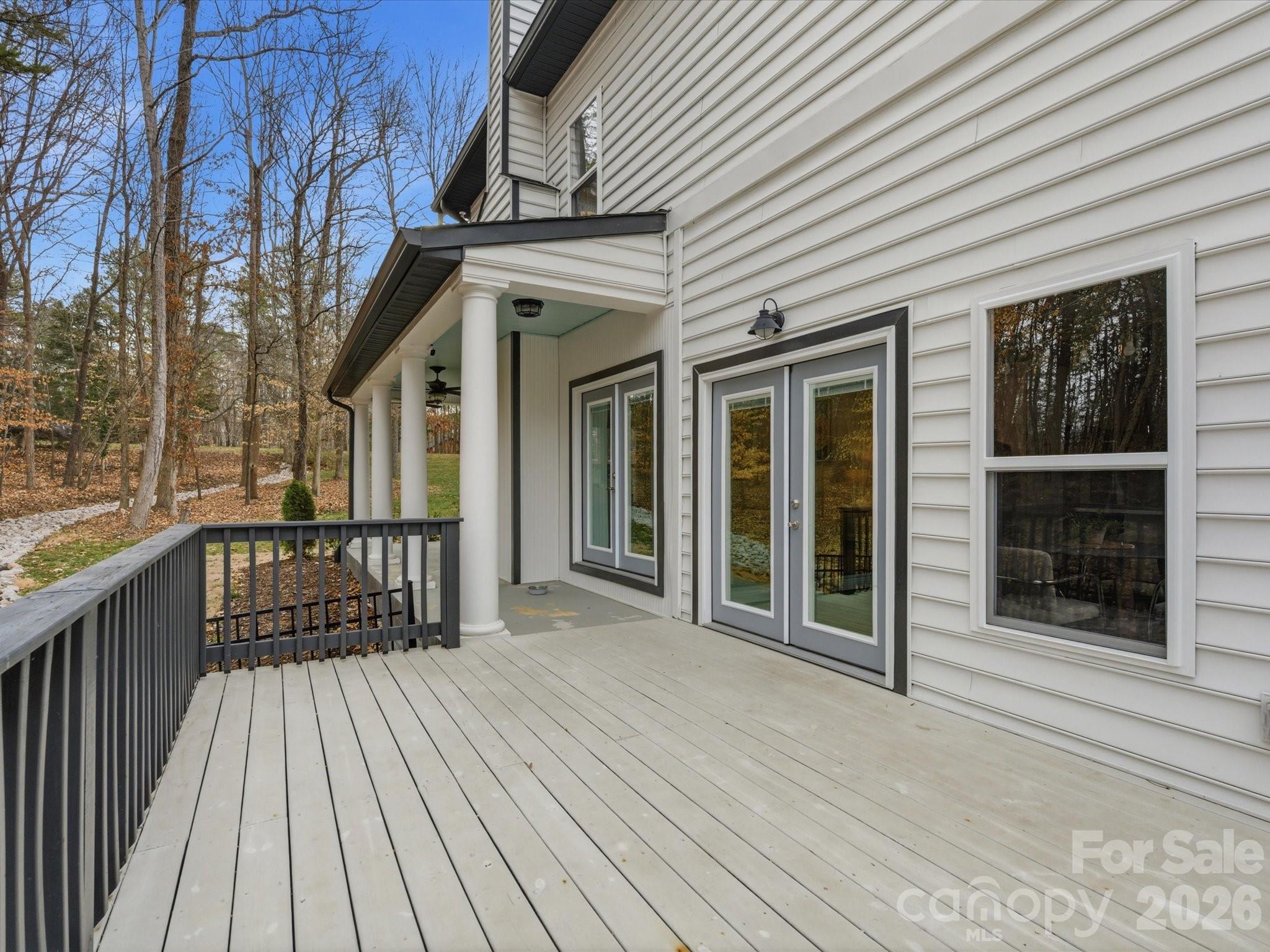 6822 Loblolly Circle