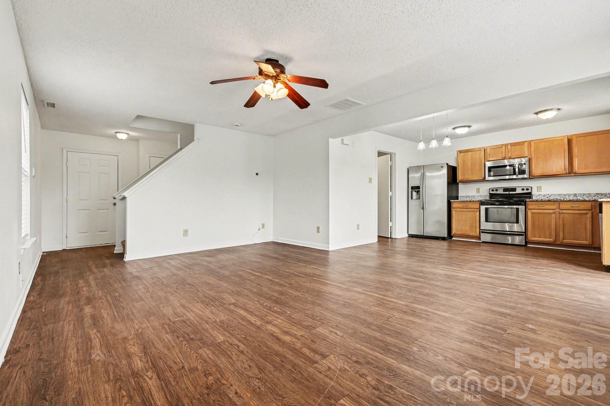 2035 Dunsmore Lane
