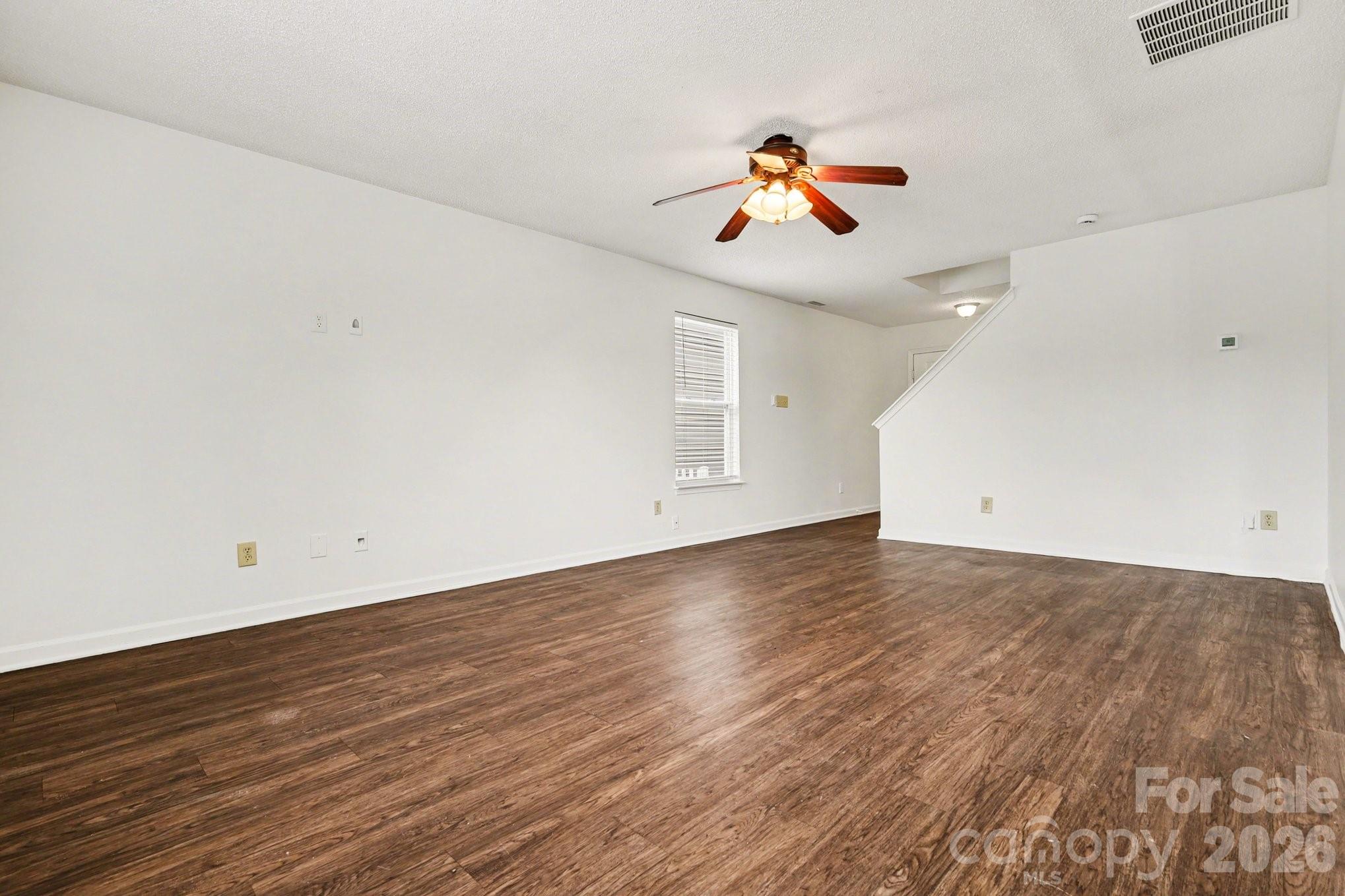 2035 Dunsmore Lane