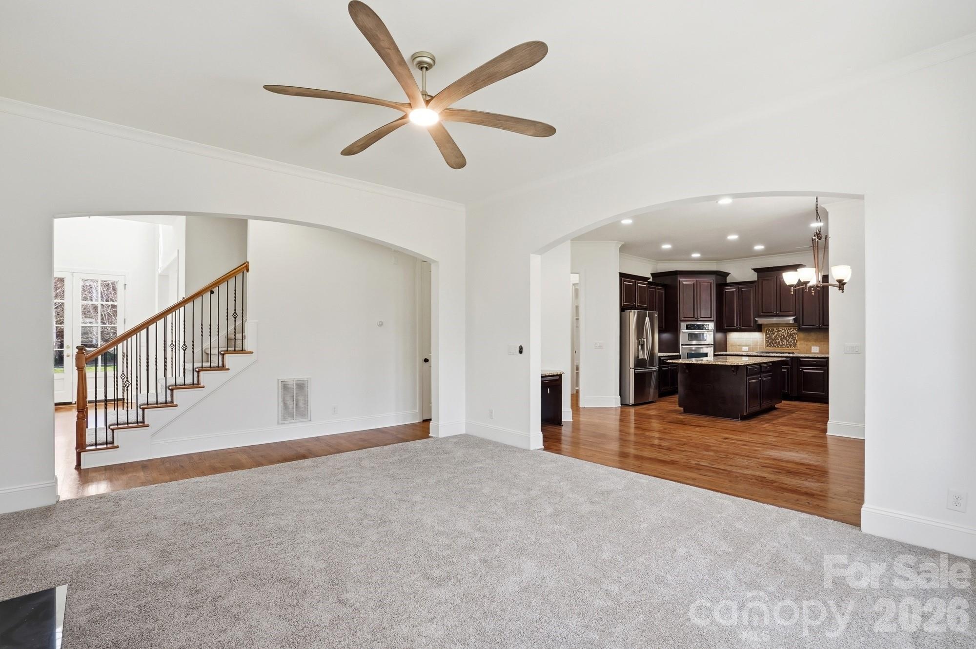 1004 Sultana Lane