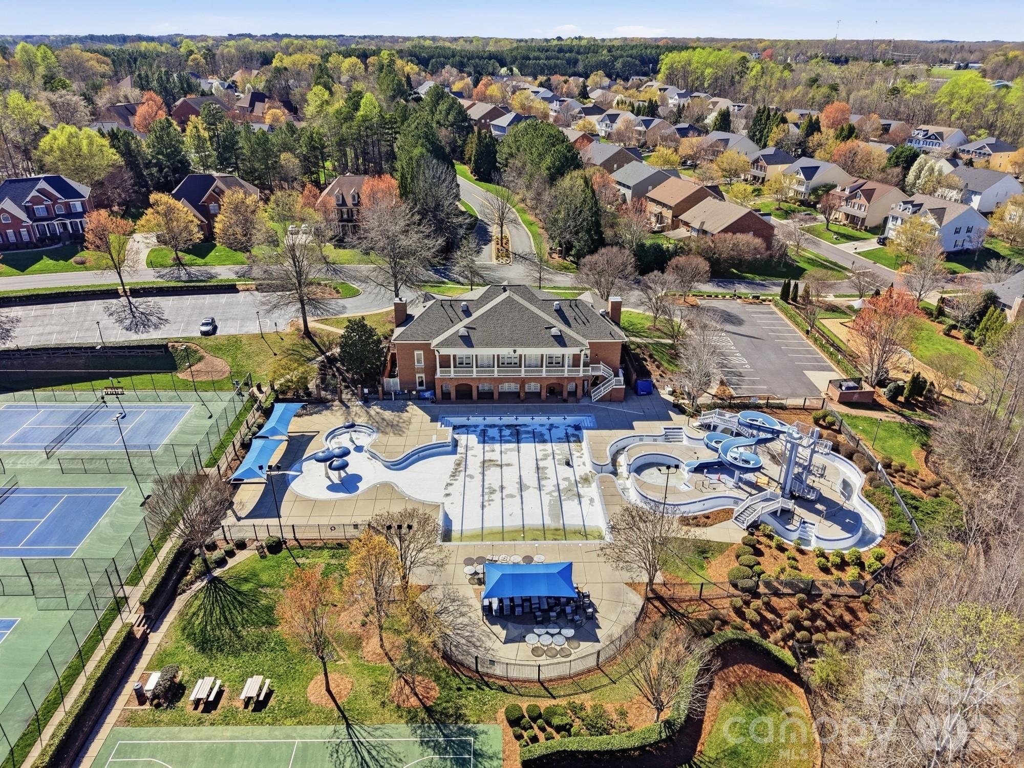 1004 Sultana Lane