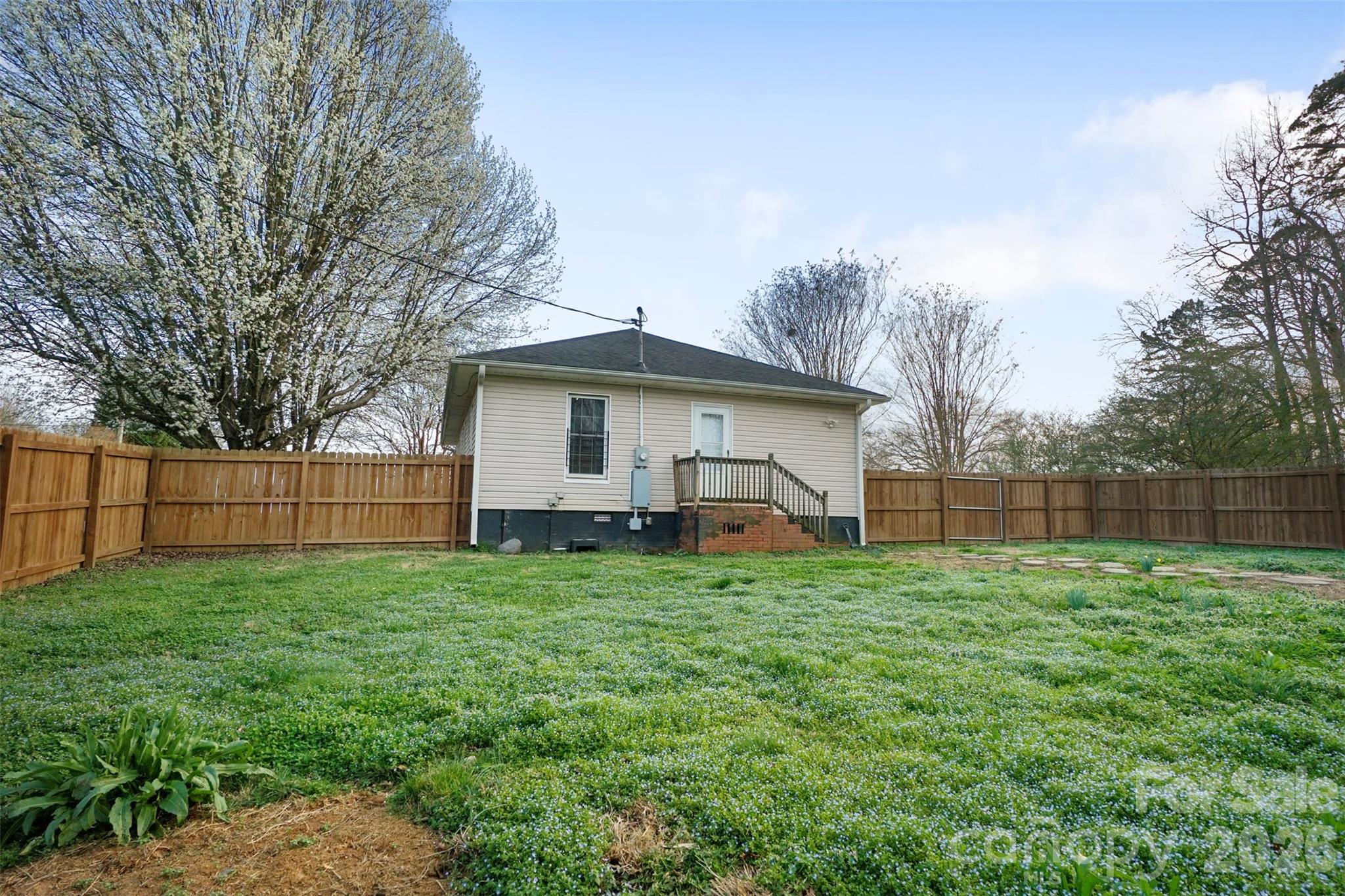 409 Blacksnake Road
