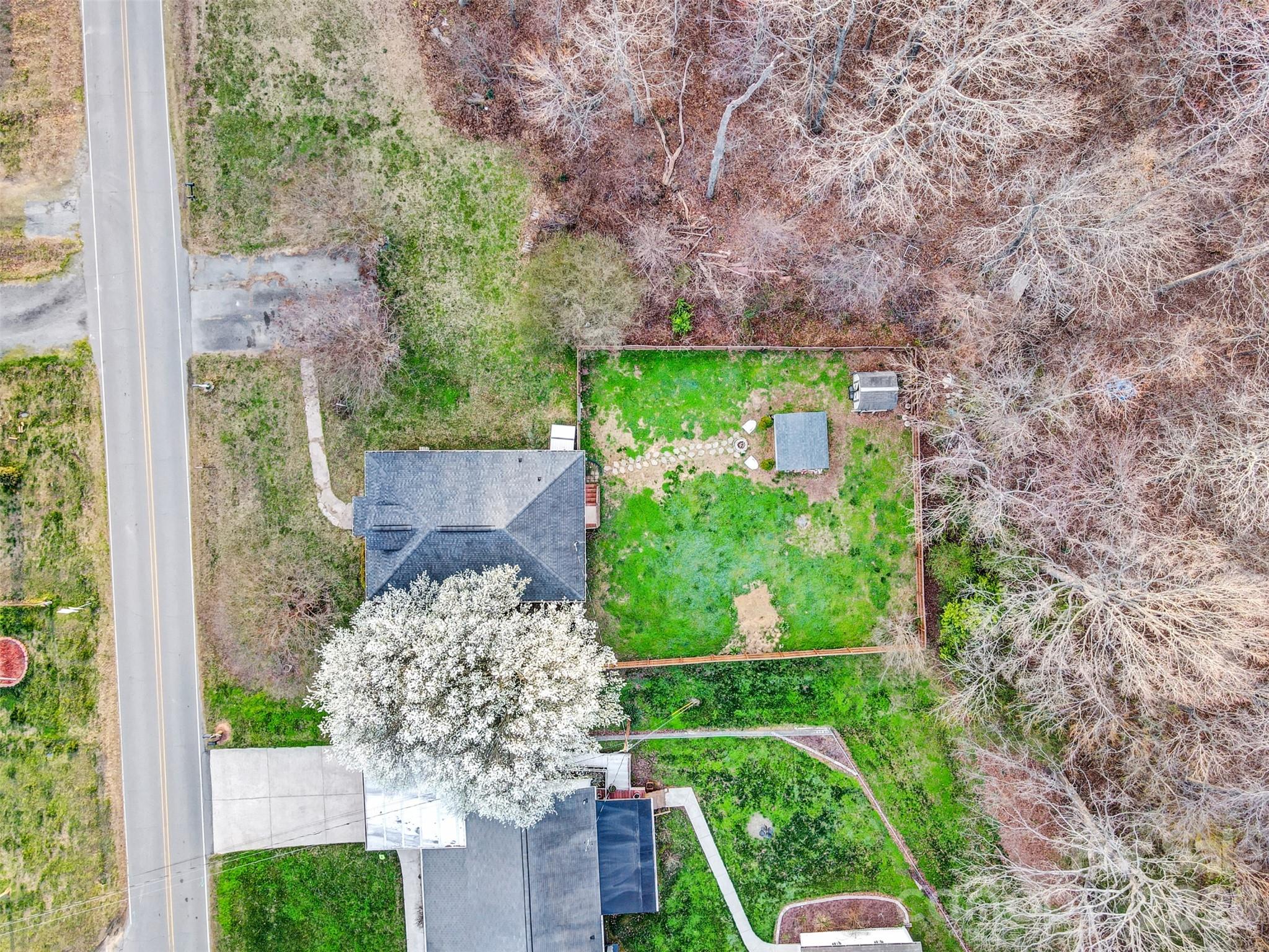 409 Blacksnake Road
