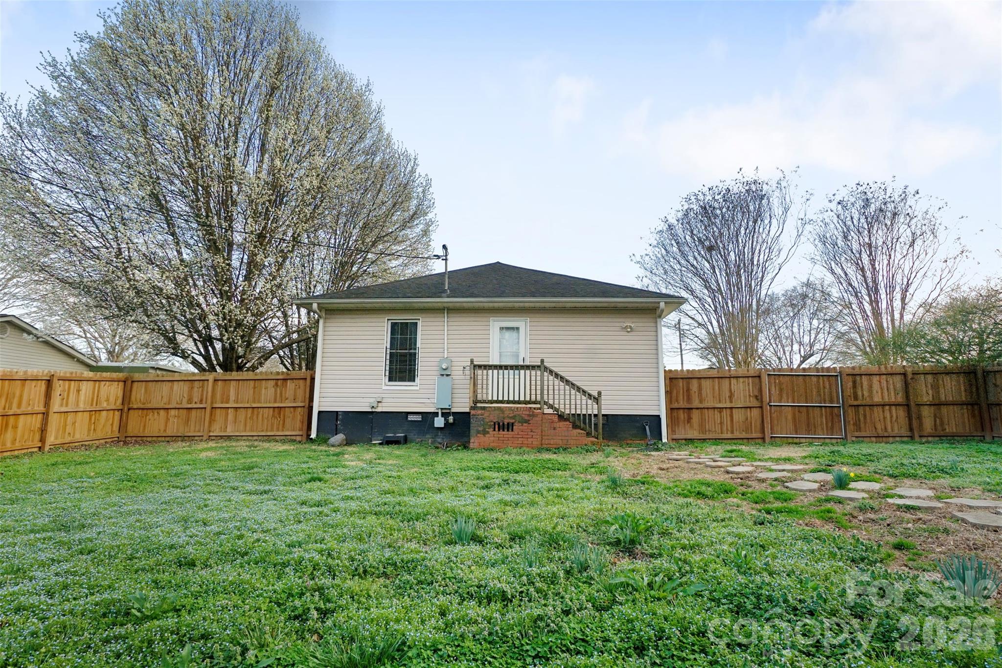 409 Blacksnake Road