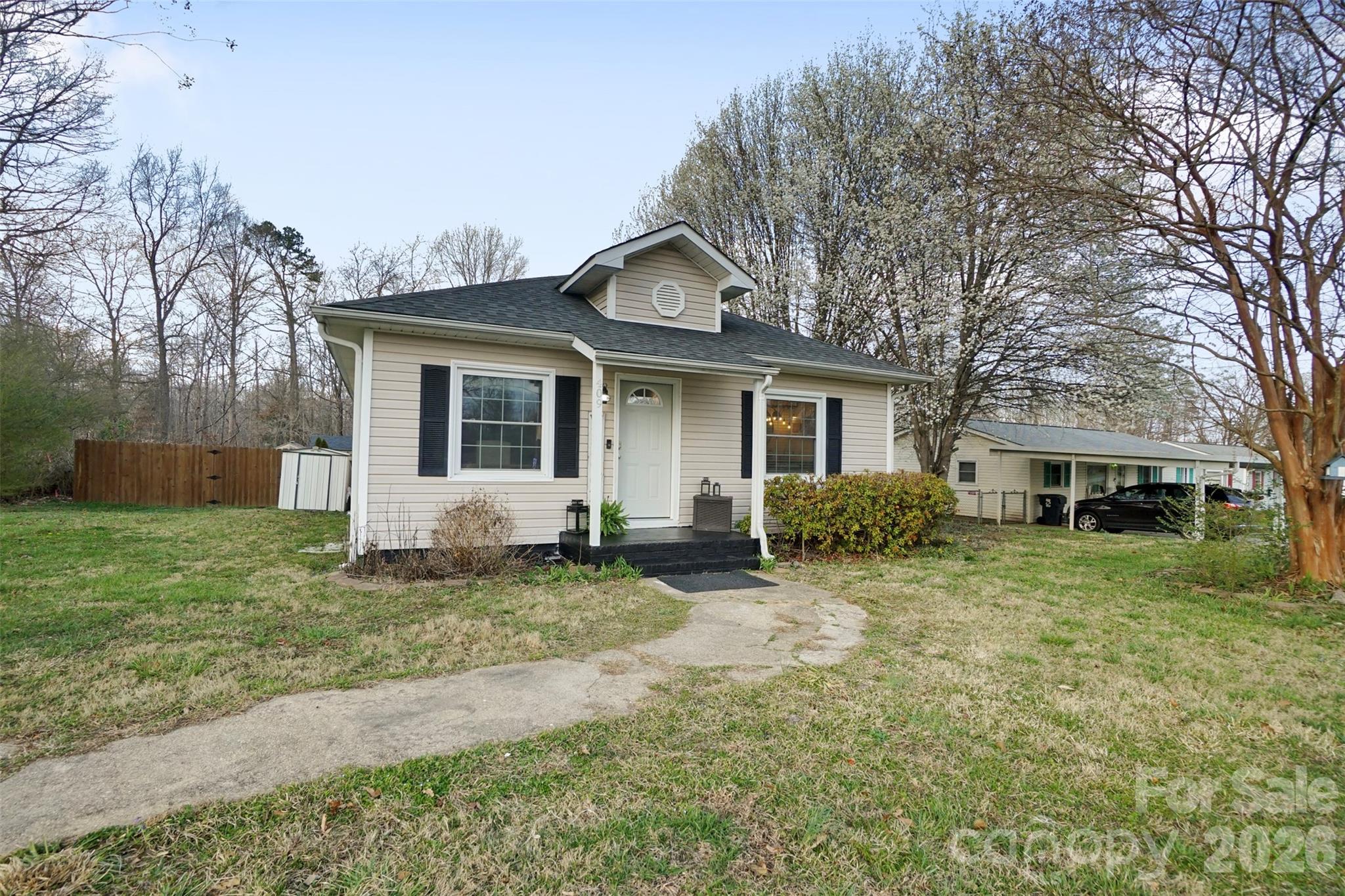 409 Blacksnake Road