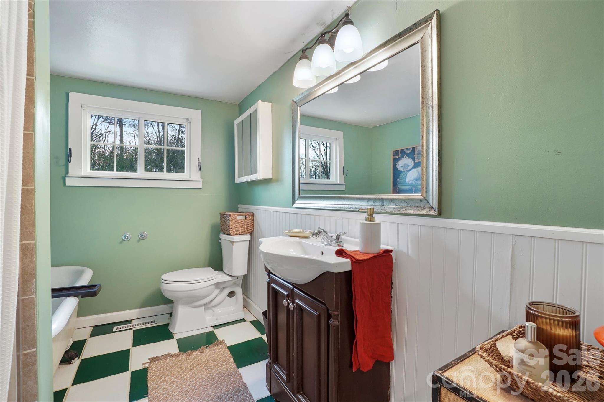 409 Blacksnake Road