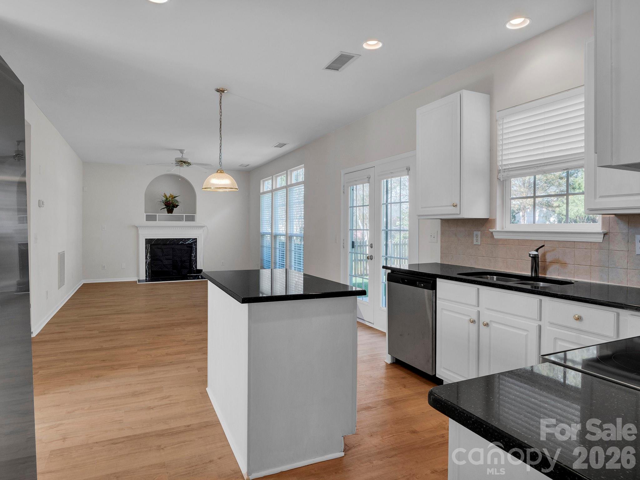 8723 Huntland Court