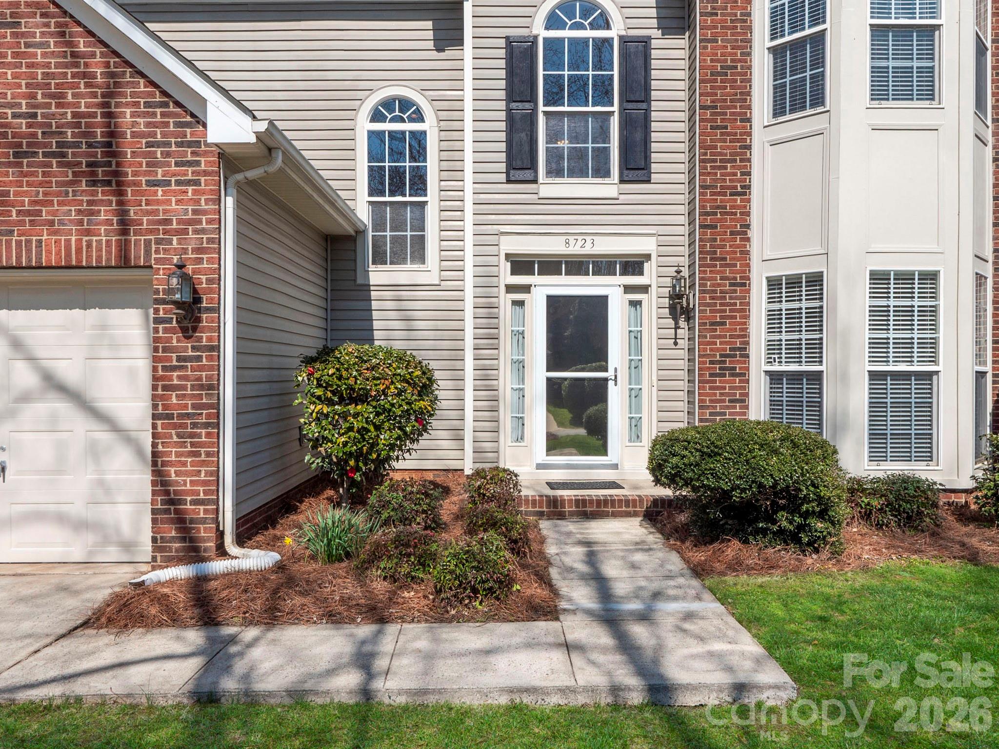 8723 Huntland Court