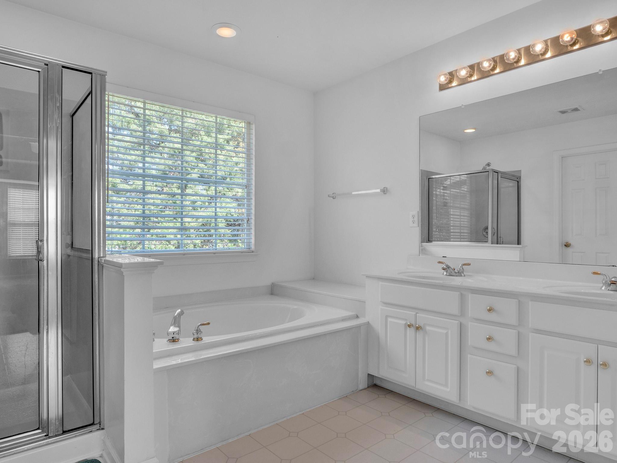 8723 Huntland Court