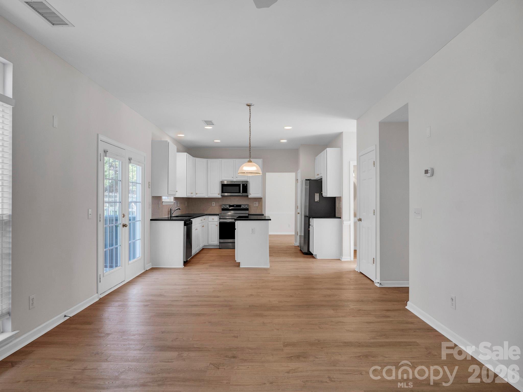 8723 Huntland Court