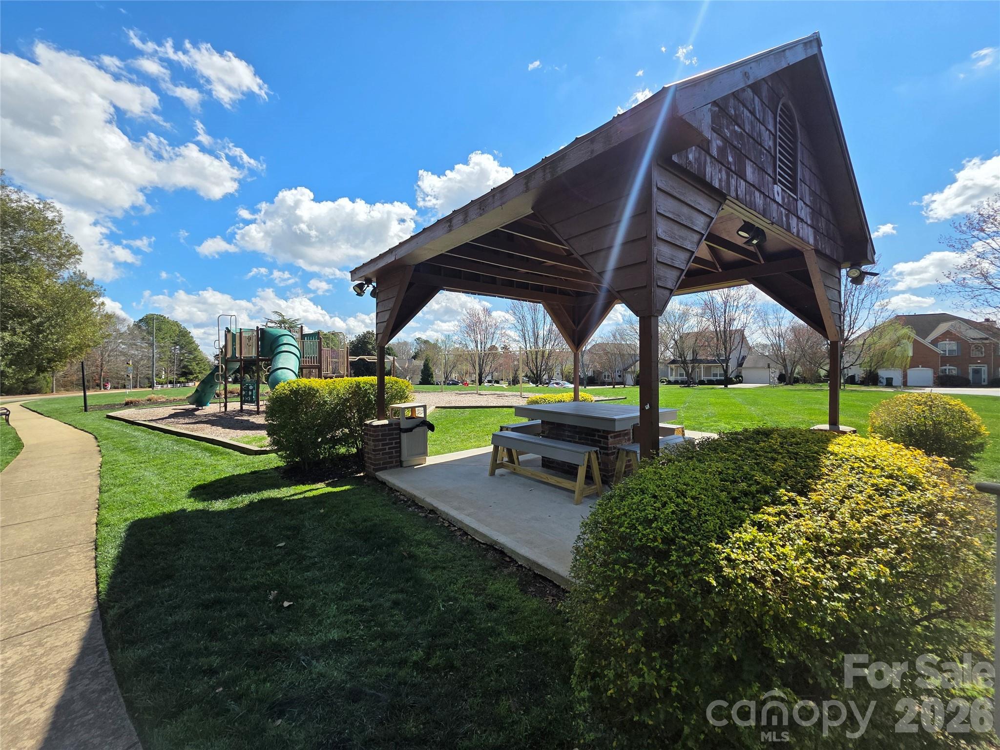 8723 Huntland Court