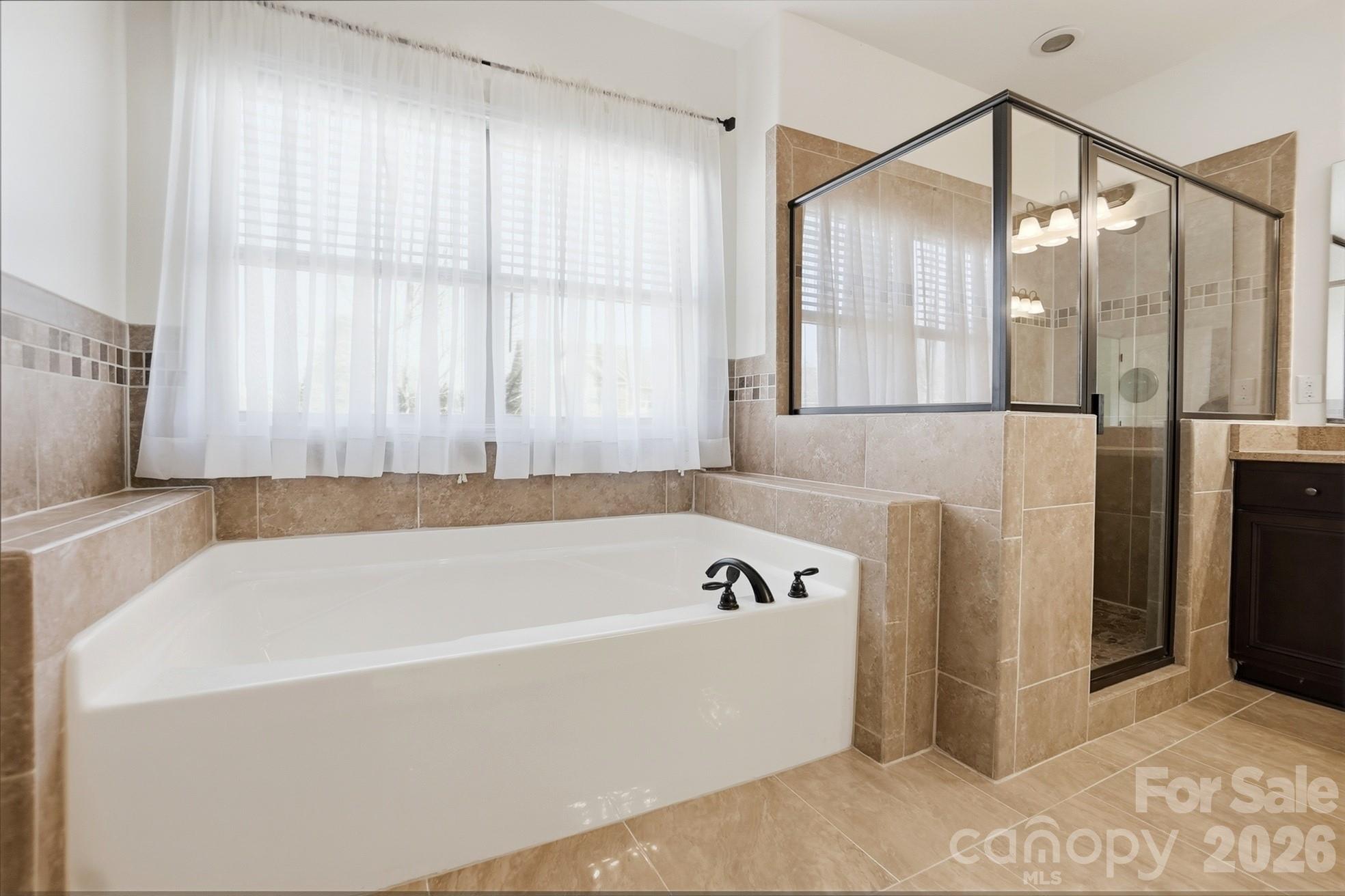 5509 Holly Hills Drive