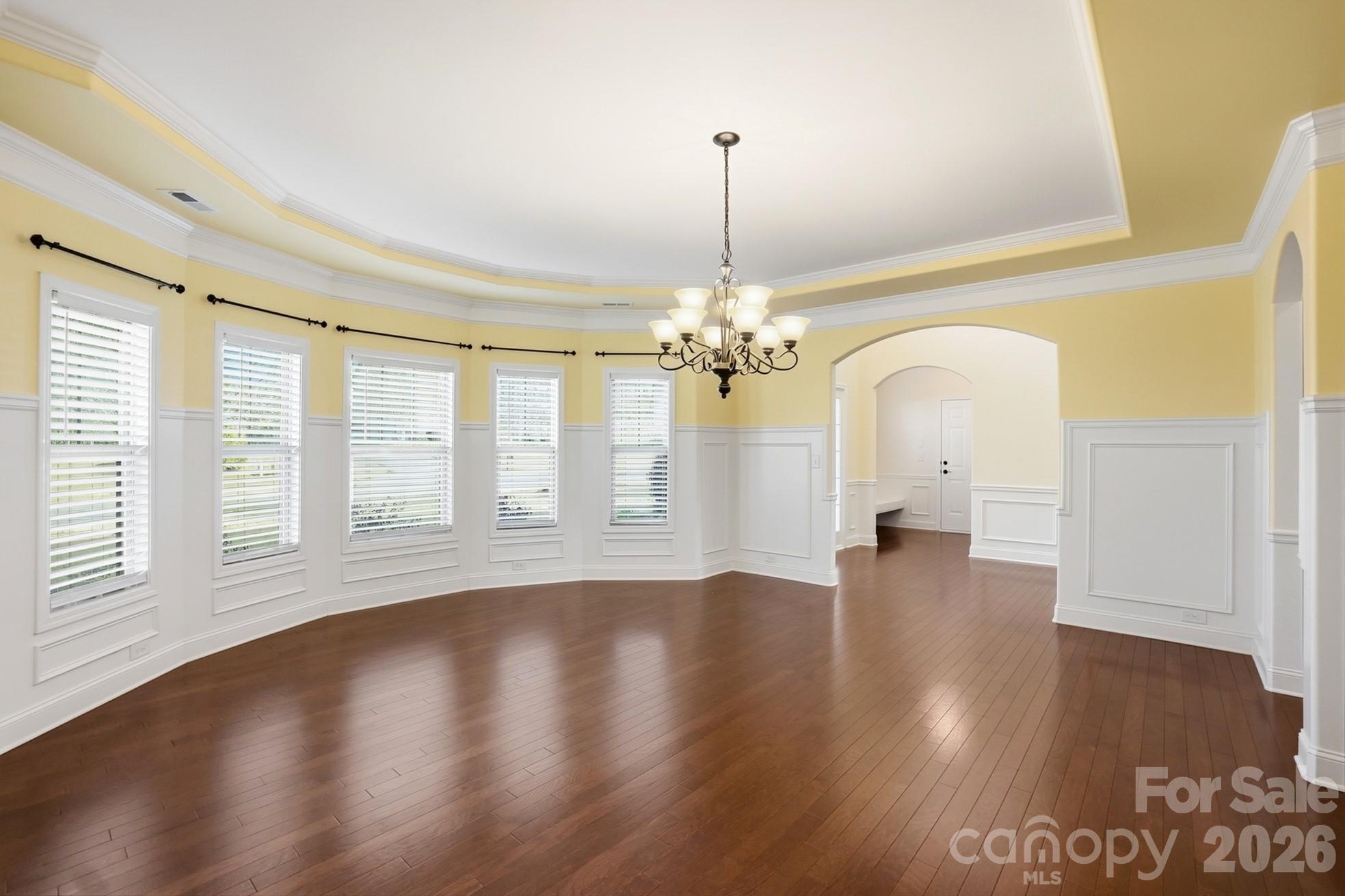 5509 Holly Hills Drive