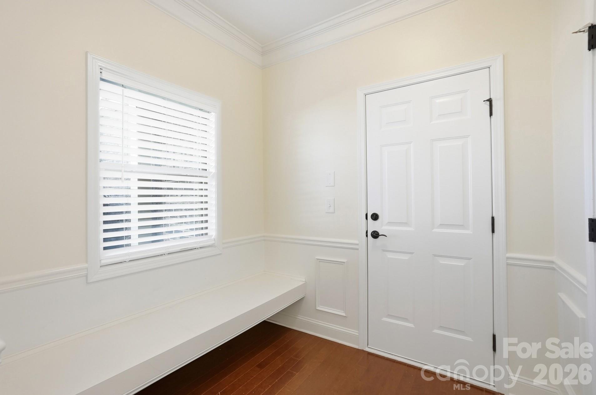 5509 Holly Hills Drive