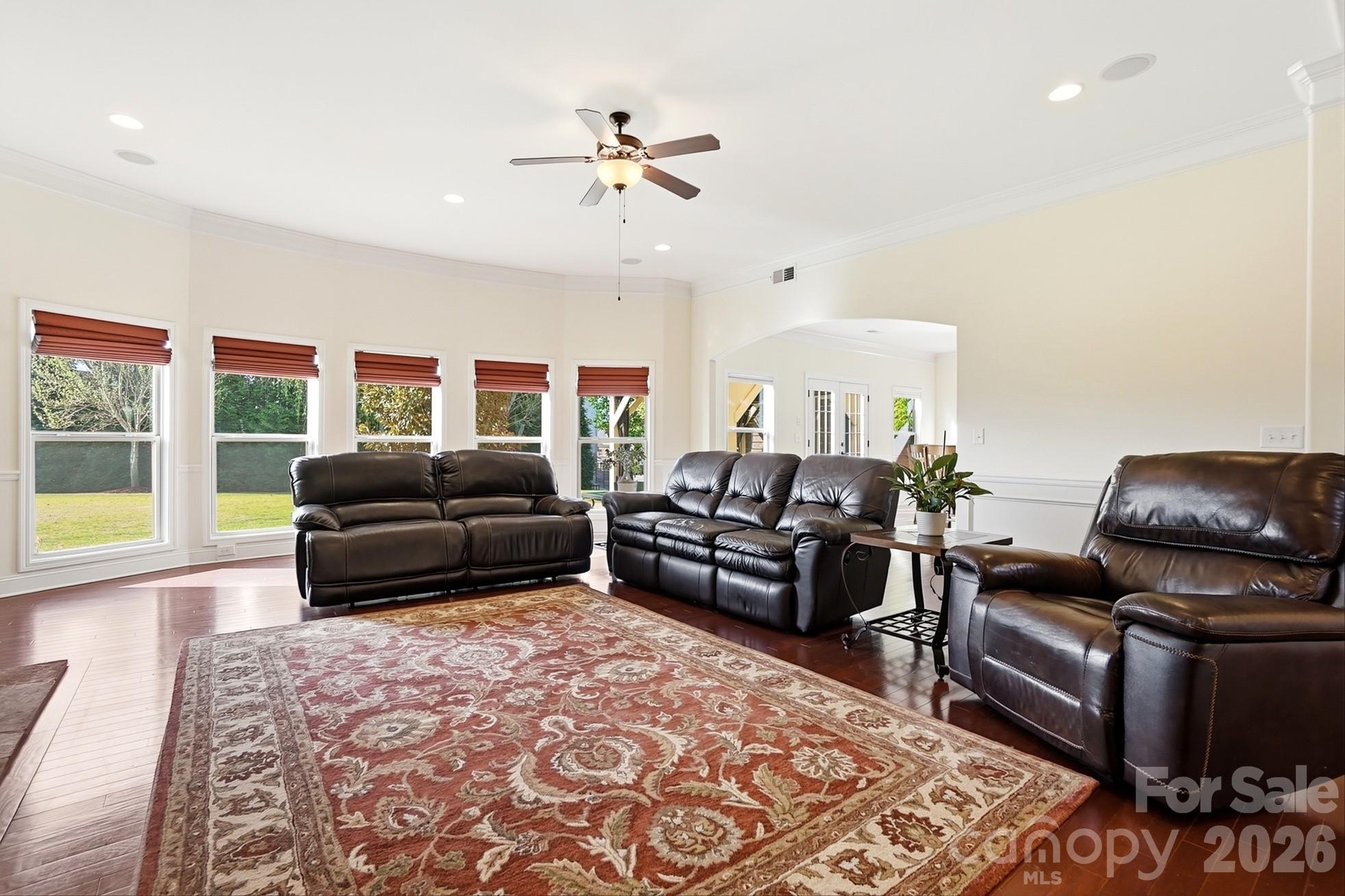 5509 Holly Hills Drive