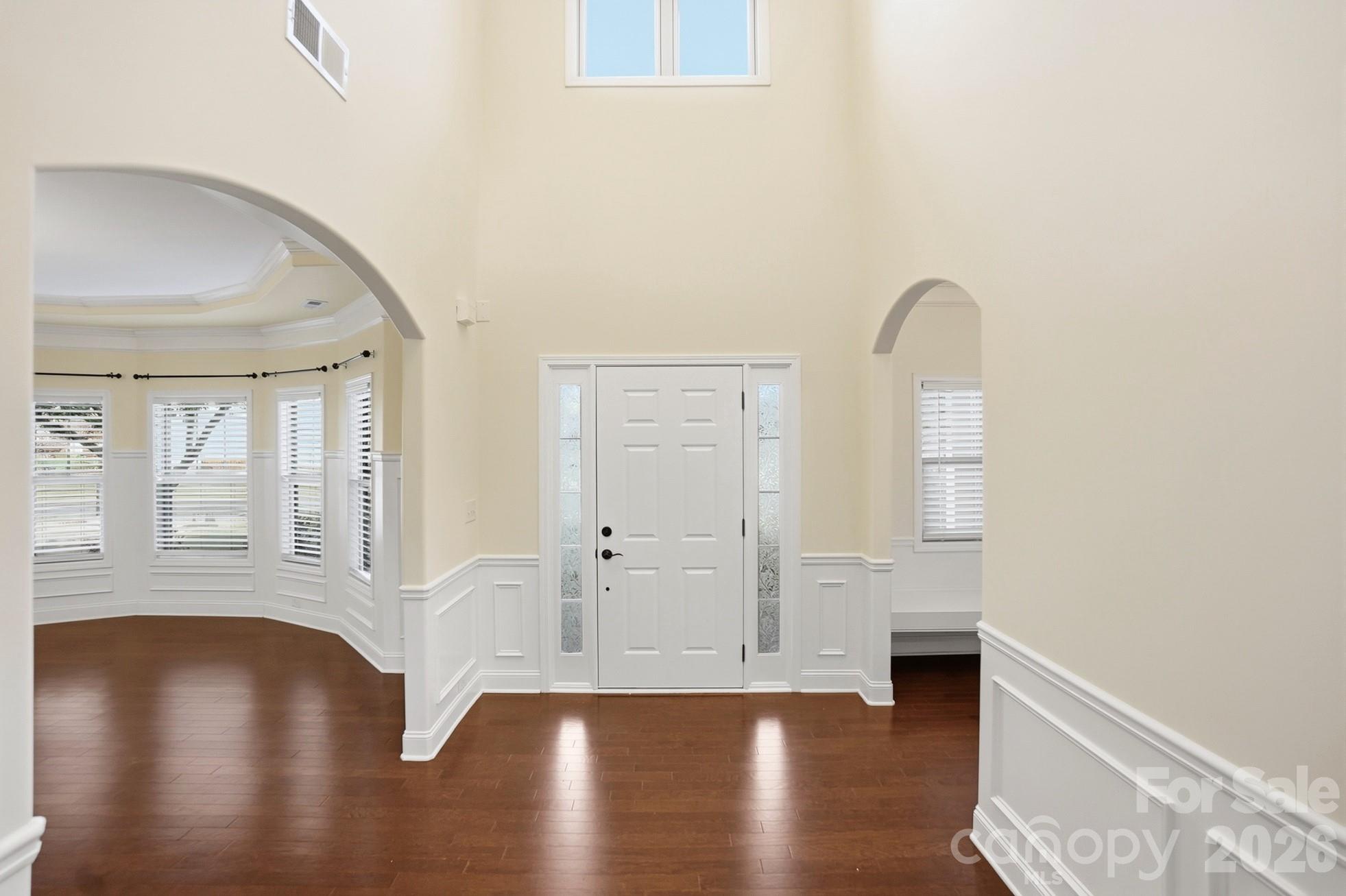 5509 Holly Hills Drive