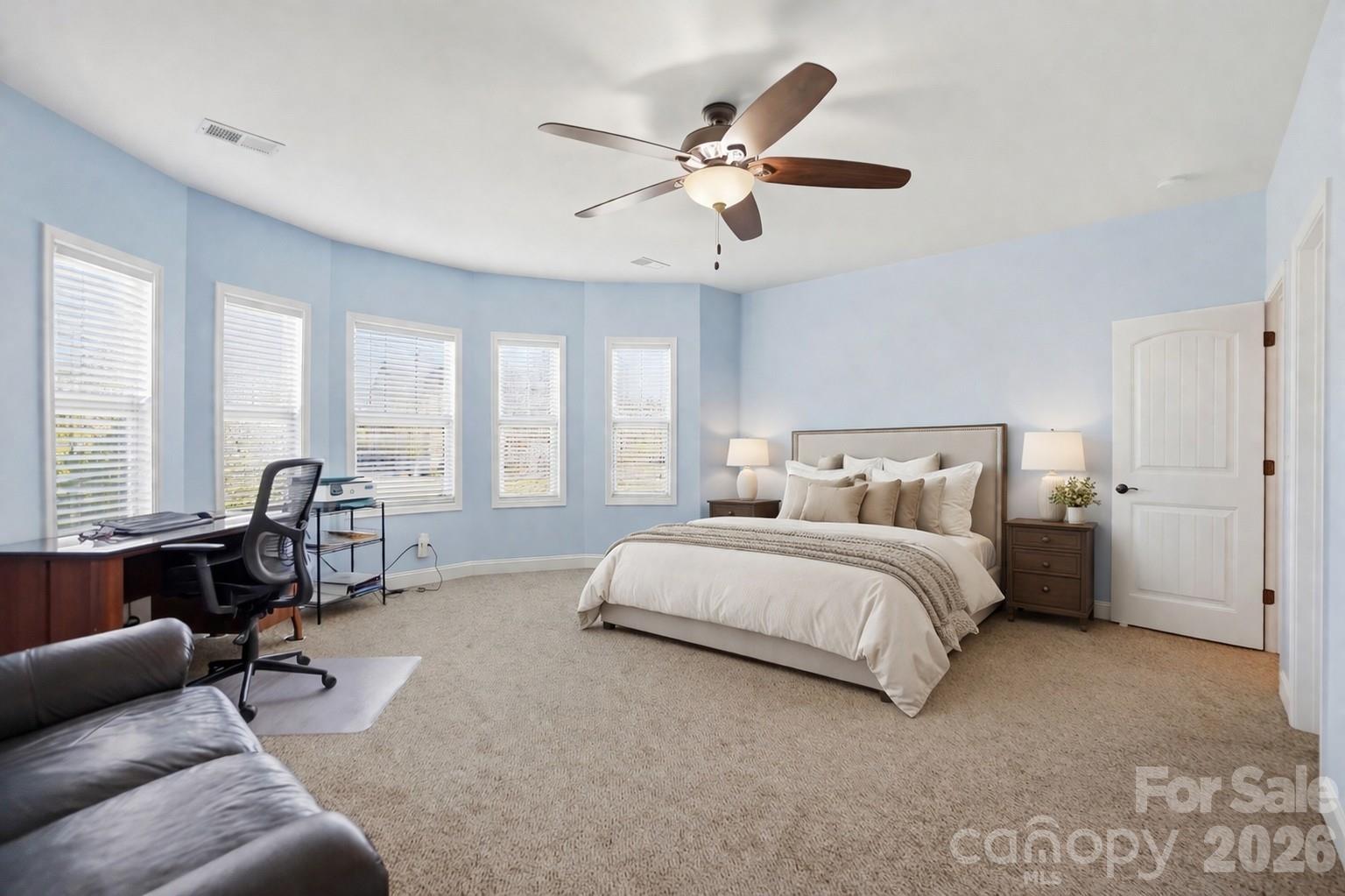 5509 Holly Hills Drive